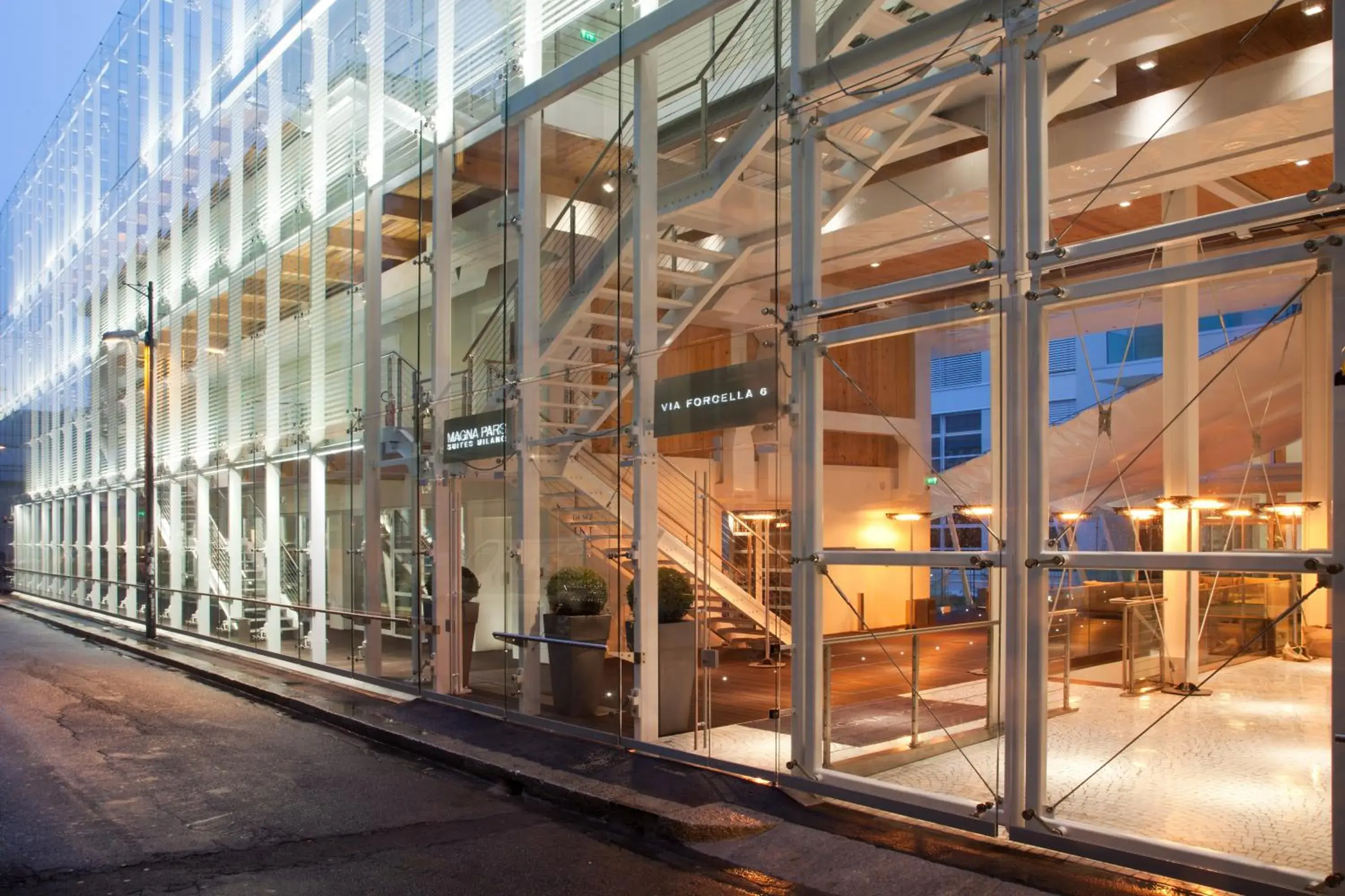 Facade/entrance in Magna Pars l'Hotel à Parfum Facade/entrance in Magna Pars l'Hotel à Parfum