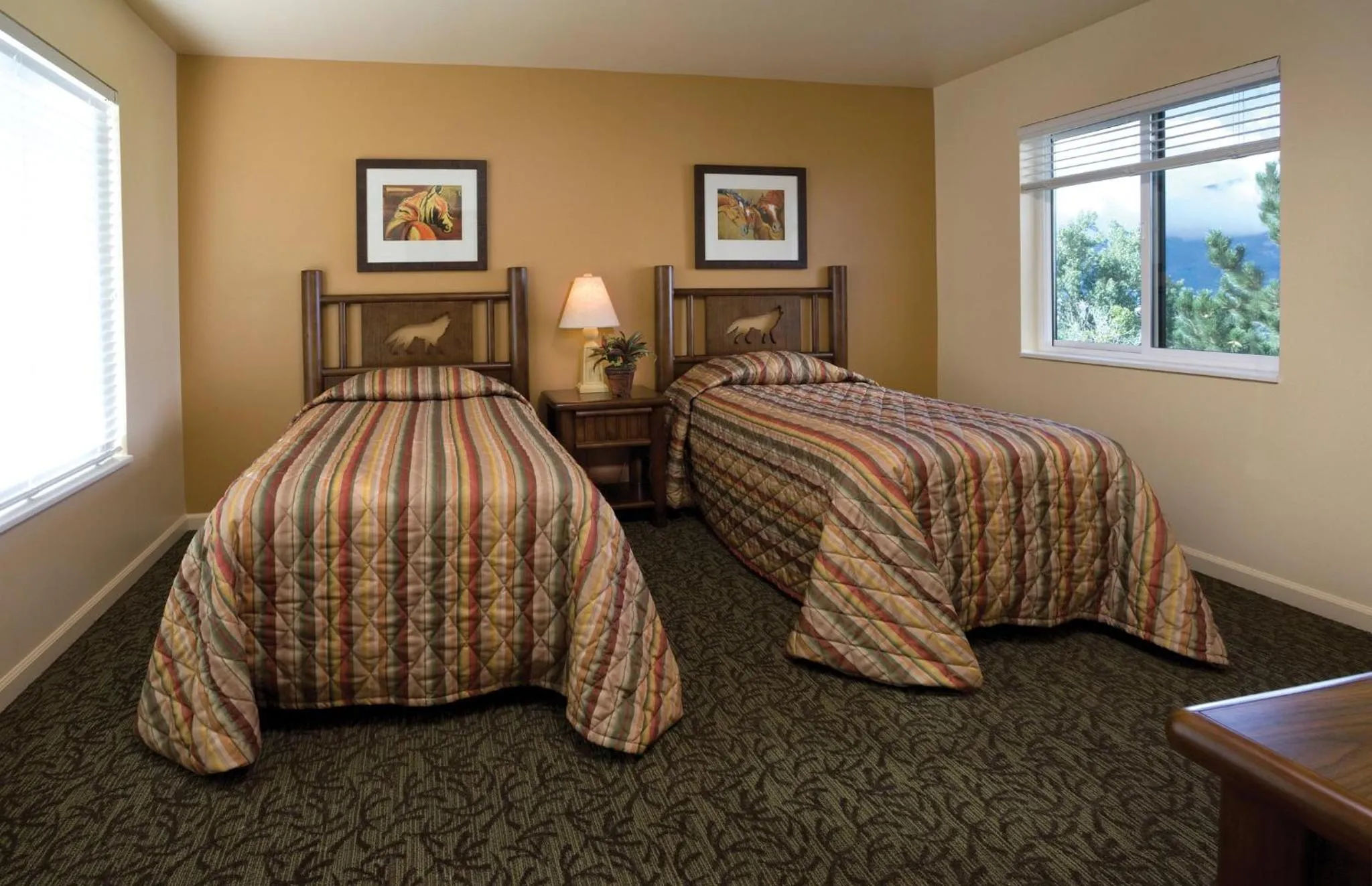 Photo of the whole room, Bed in WorldMark Wolf Creek