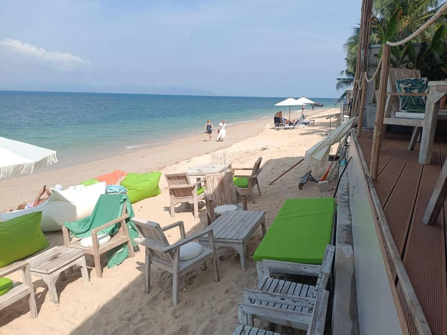 Restaurant/places to eat in March Samui Resort