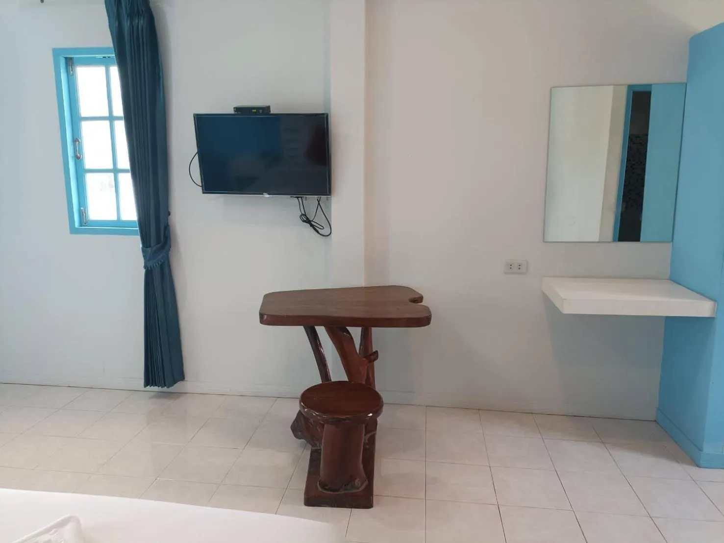 TV and multimedia in March Samui Resort