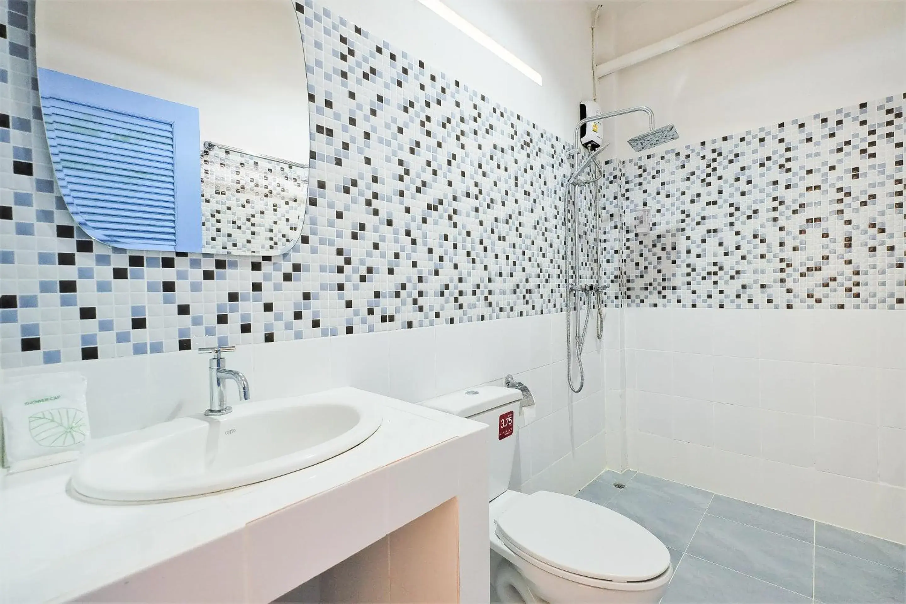 Bathroom in March Samui Resort Bathroom in March Samui Resort