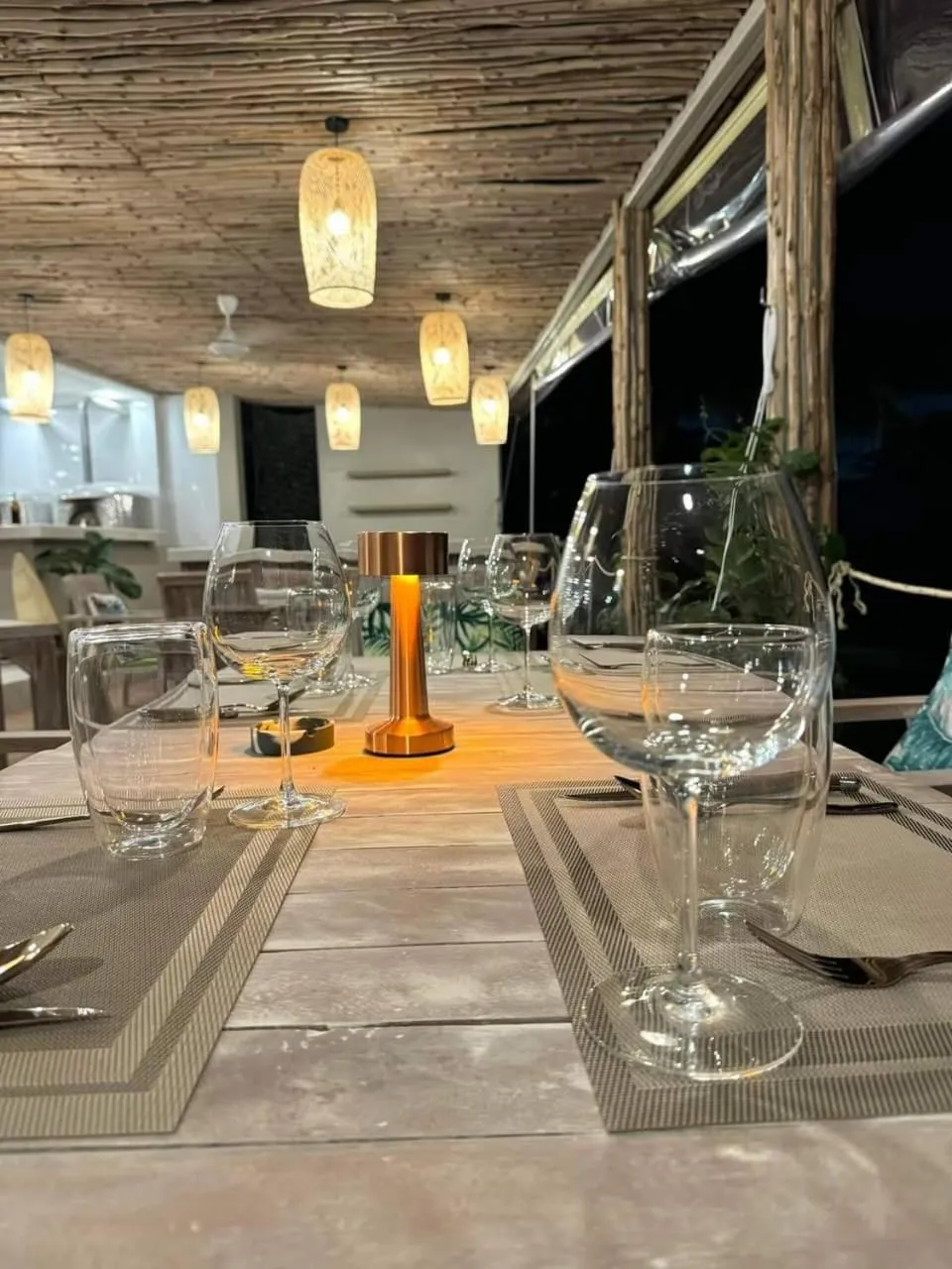 Restaurant/places to eat in March Samui Resort