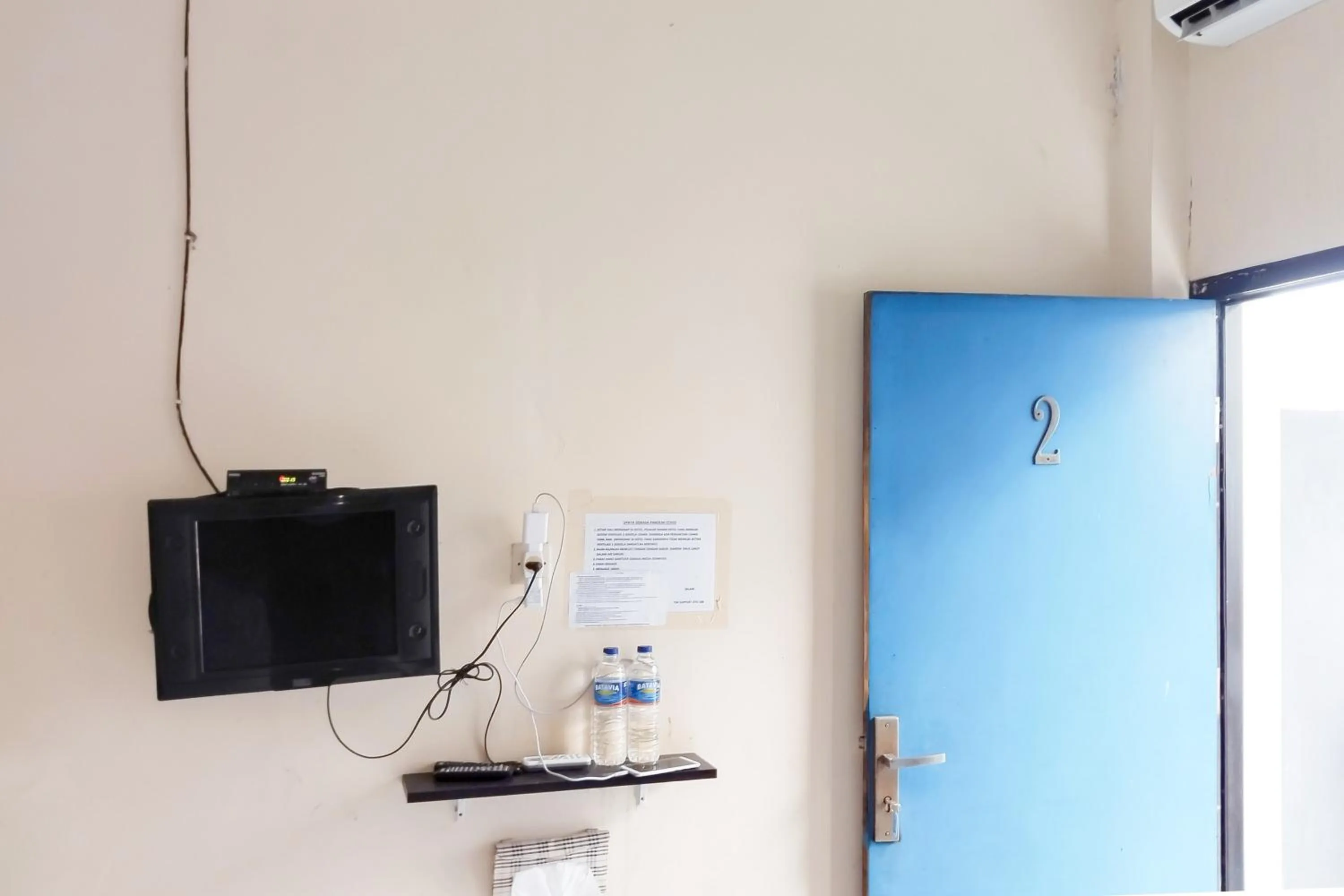 Bedroom in Richmond Guest House Cirebon RedPartner