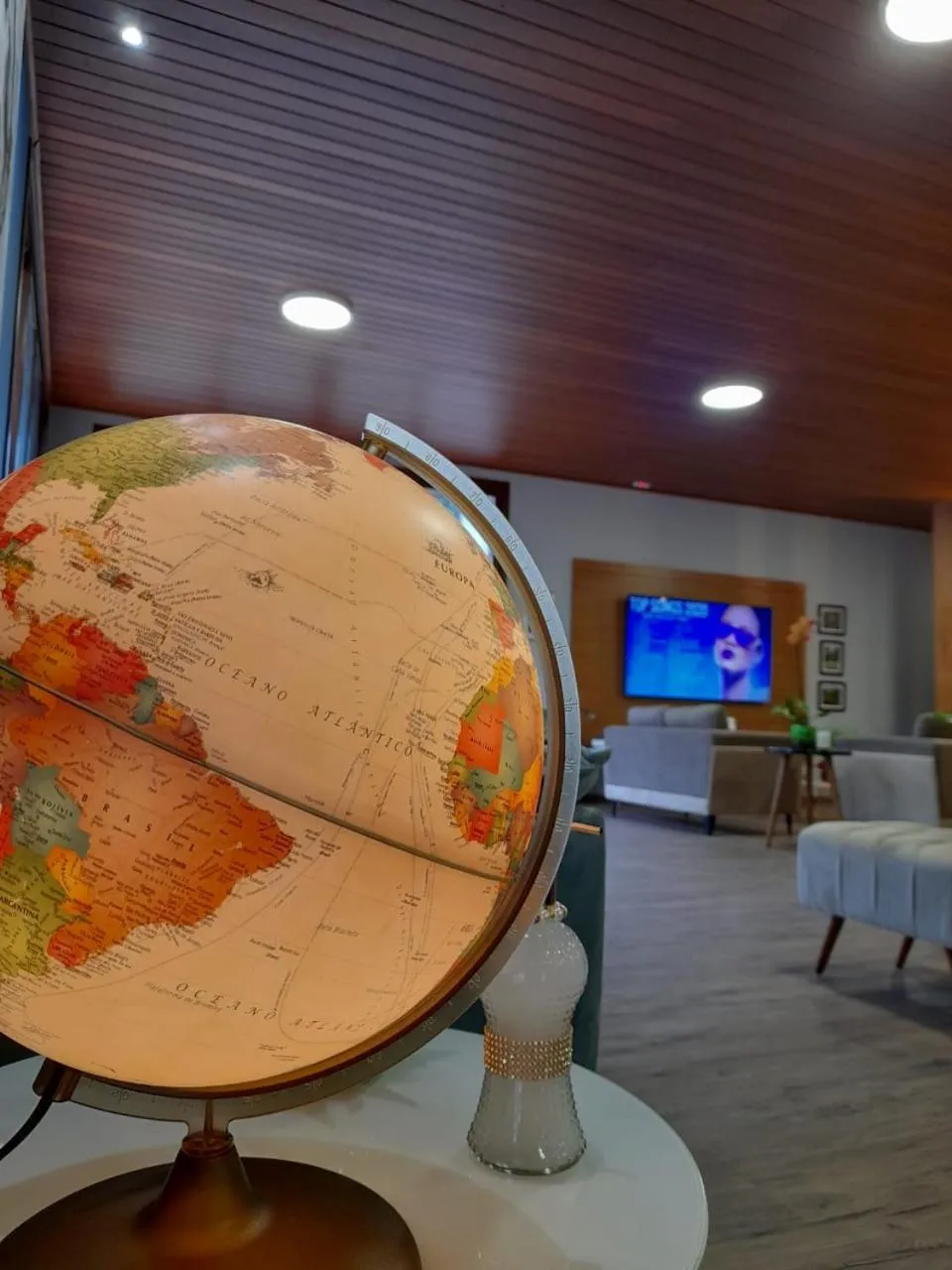 Communal lounge/ TV room in Vila Dom Bosco