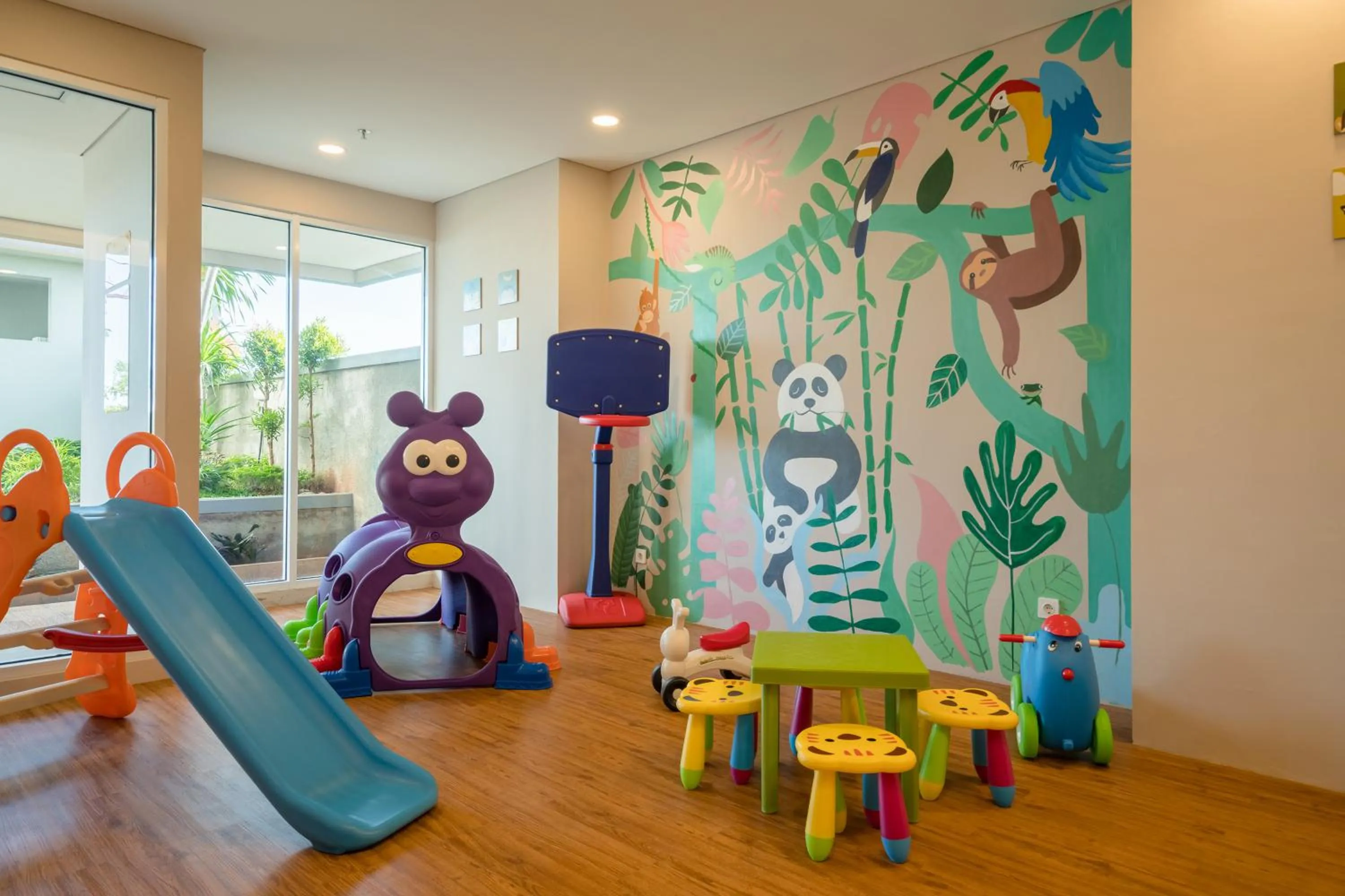 Kids's club in Sahid Serpong