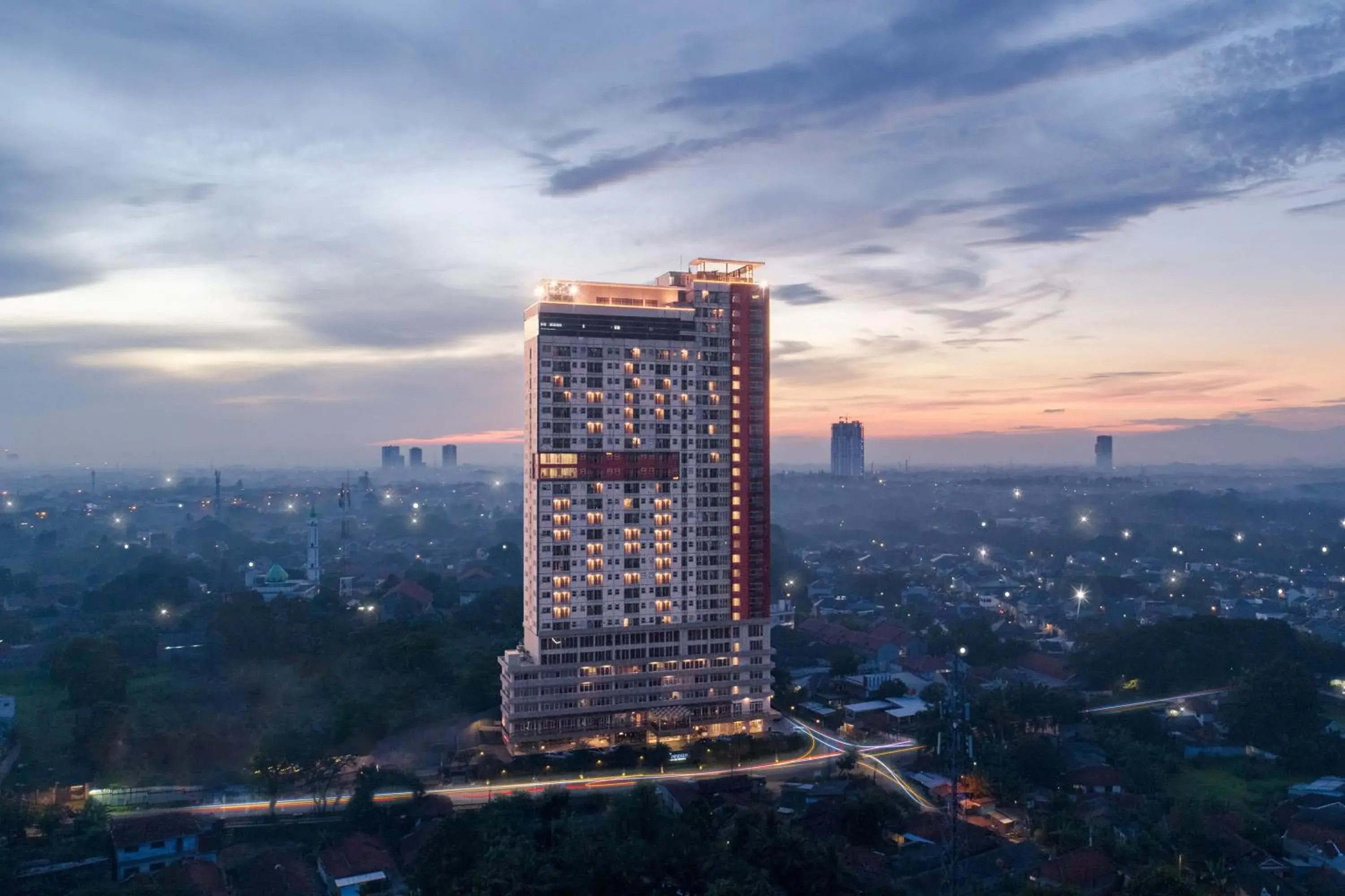 Property building in Sahid Serpong Property building in Sahid Serpong