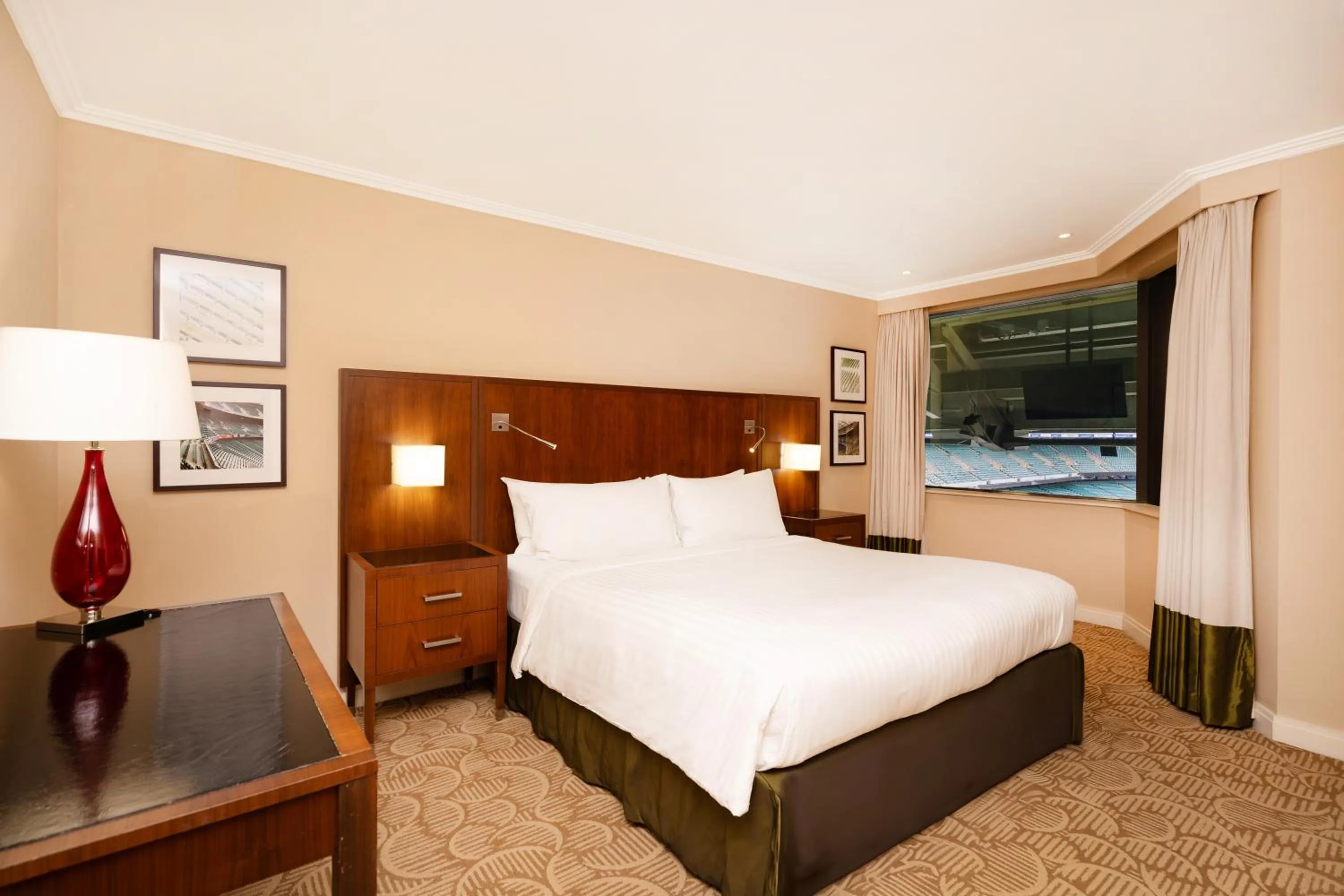 Suite - Pitch View in London Twickenham Stadium Hotel, a member of Radisson Individuals