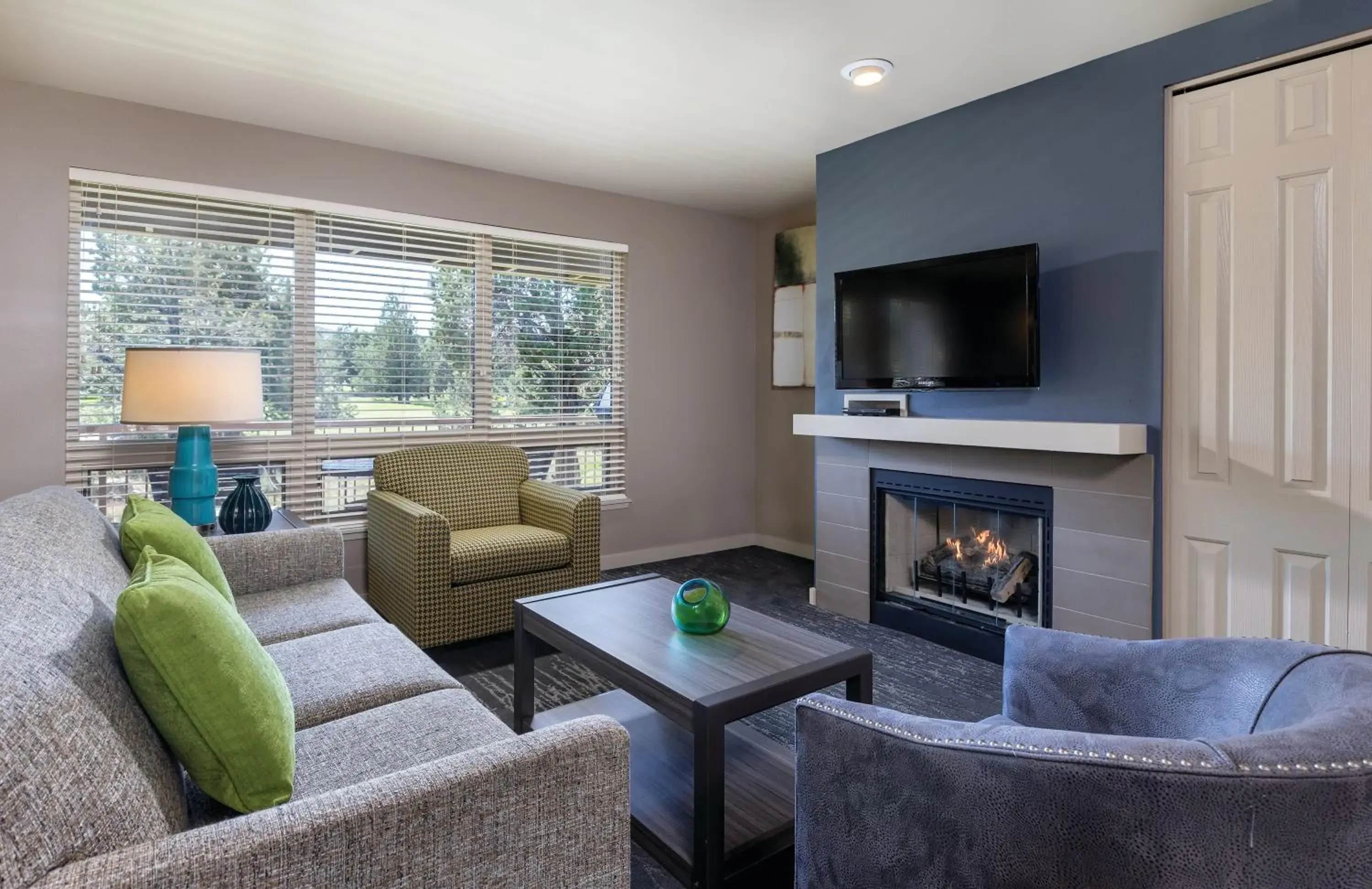 TV and multimedia, Seating Area in Worldmark Eagle Crest