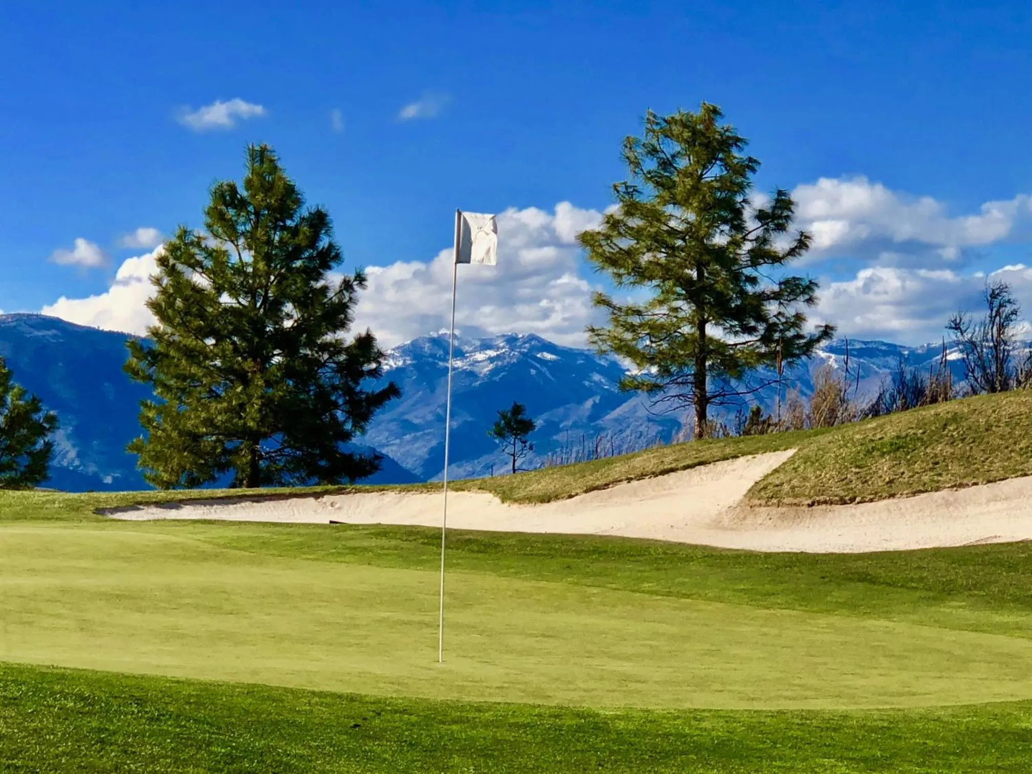 Lakeside Lodge and Suites