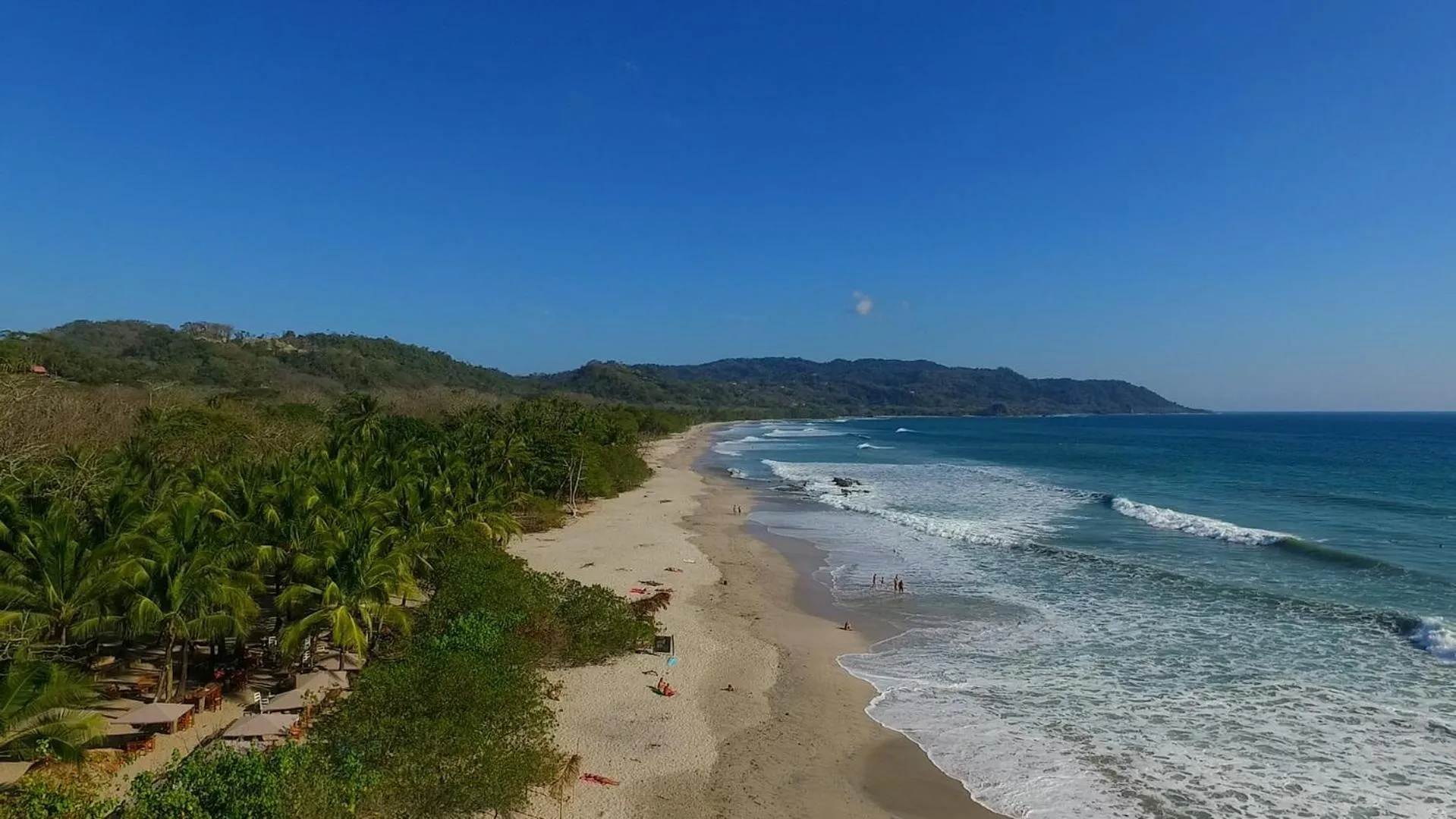 Beach in Plaza Royal Apartments