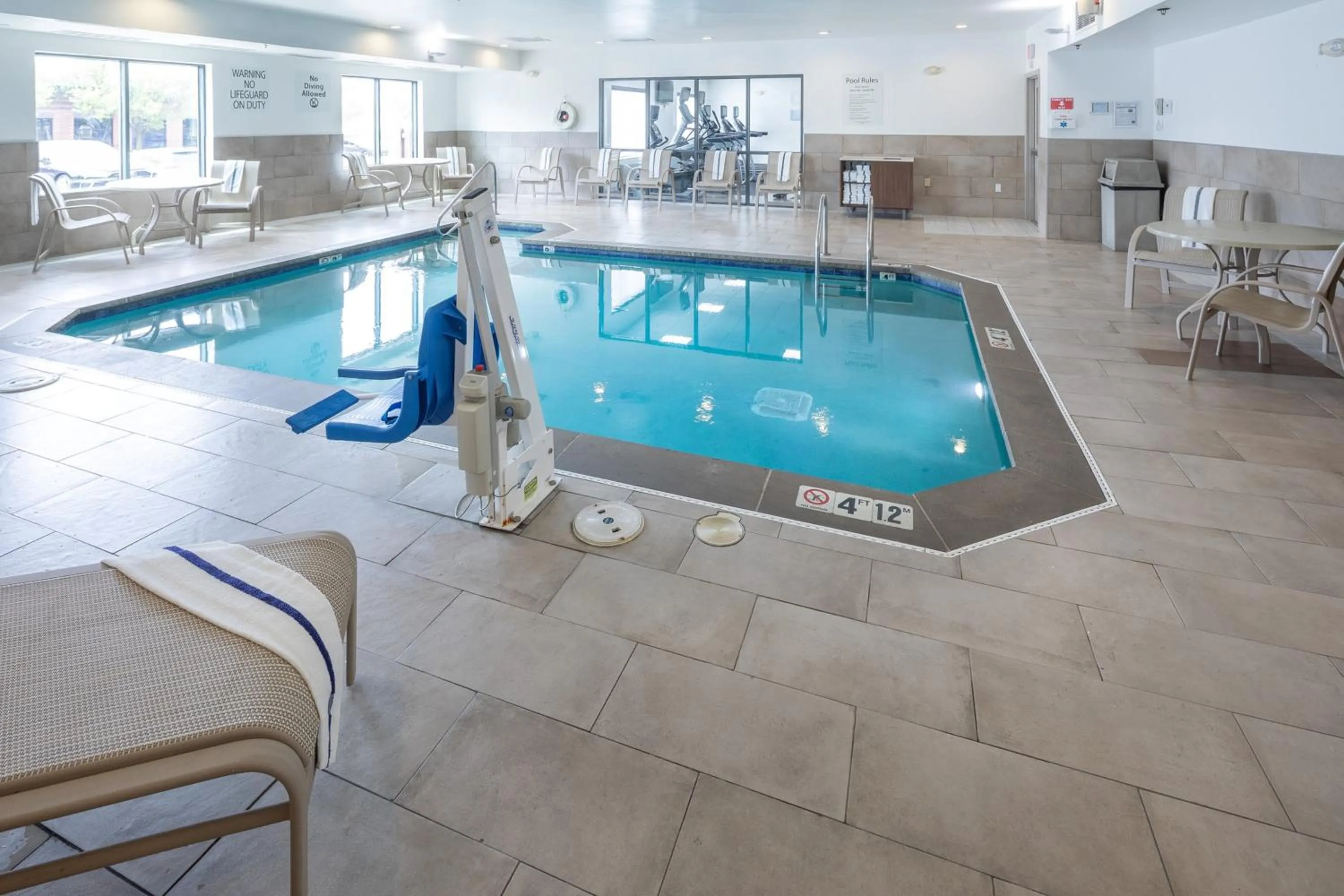 Swimming pool in Holiday Inn Express & Suites Chicago West - St Charles by IHG
