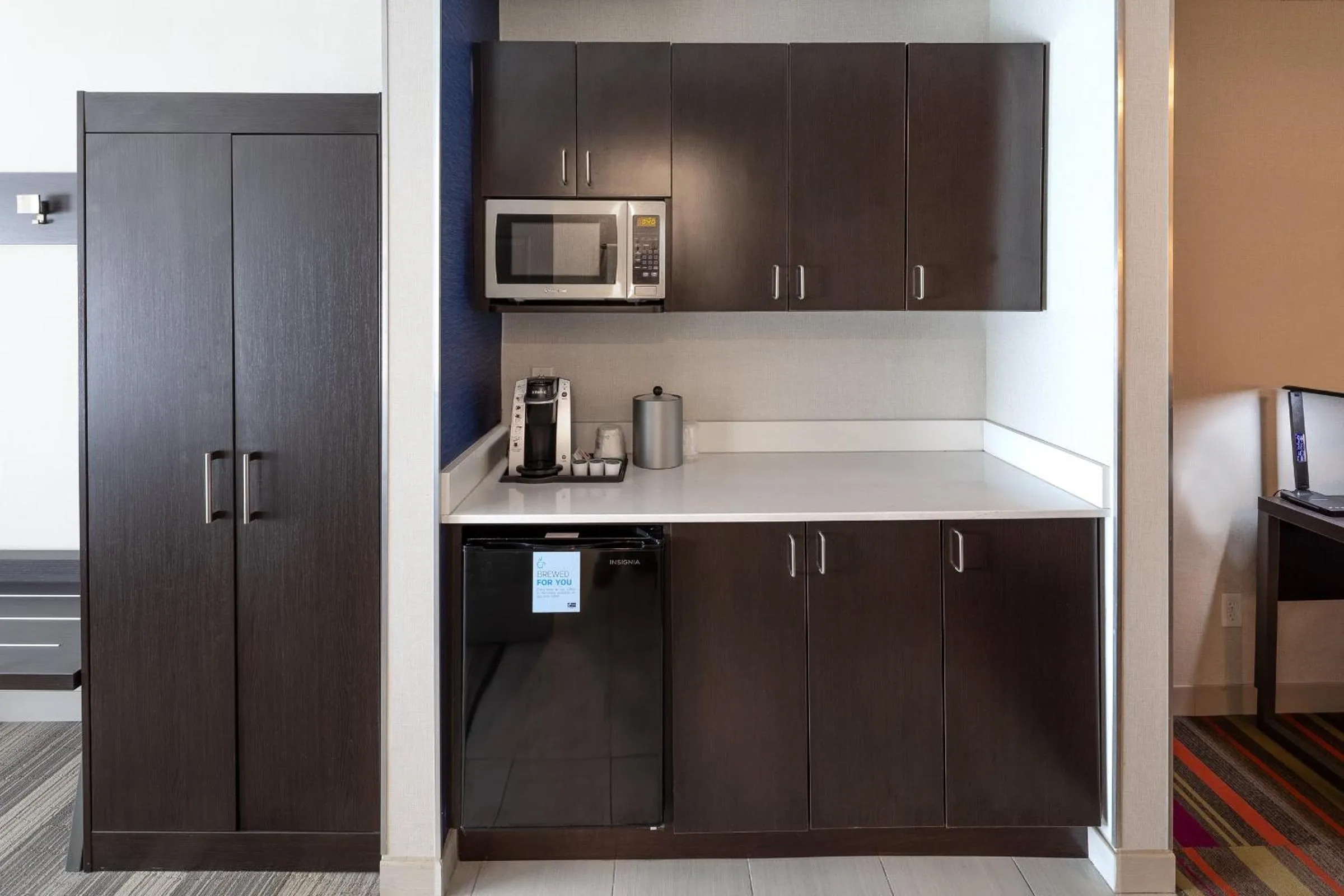 Holiday Inn Express & Suites Chicago West - St Charles by IHG