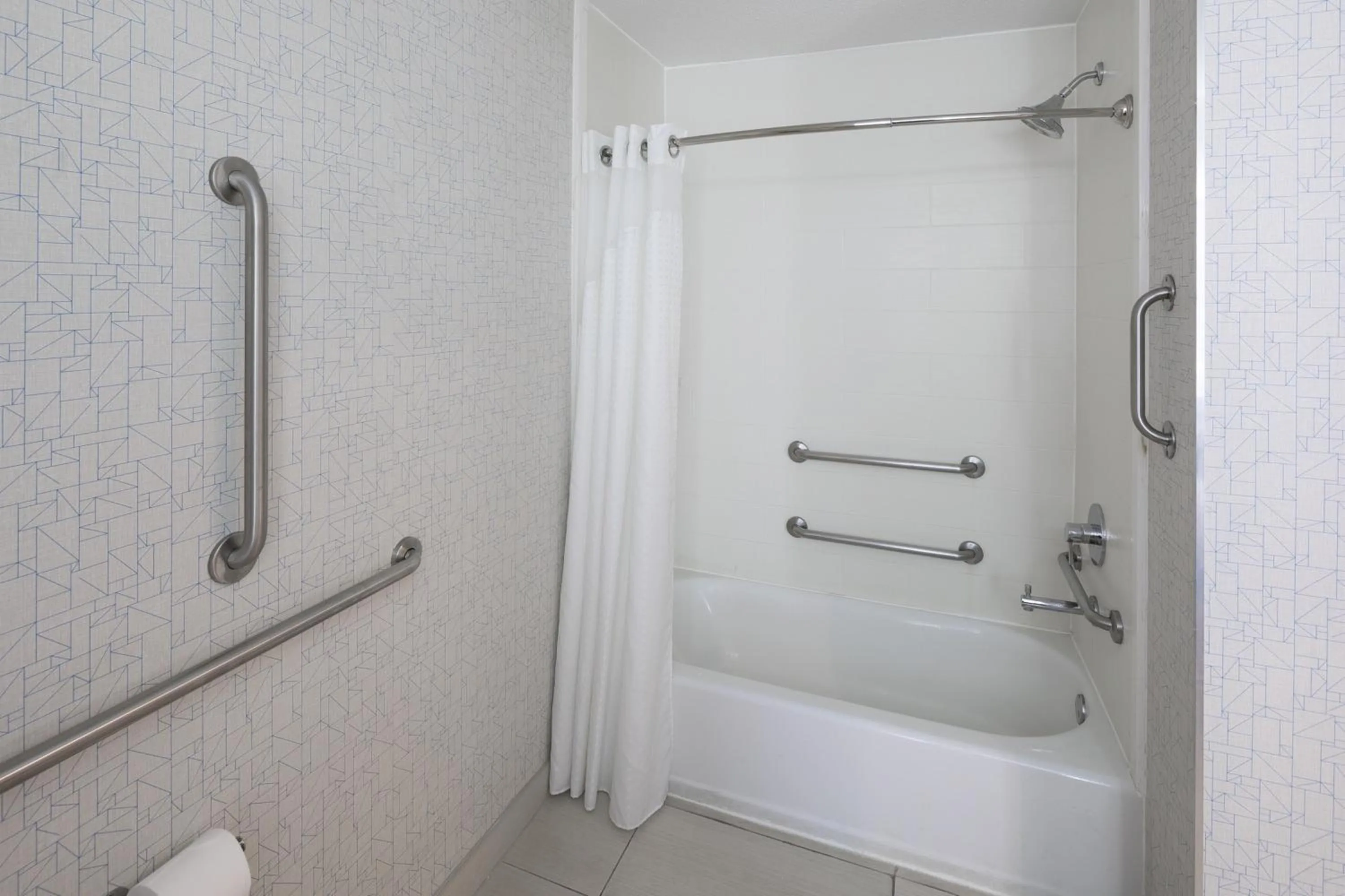 Bathroom in Holiday Inn Express & Suites Chicago West - St Charles by IHG