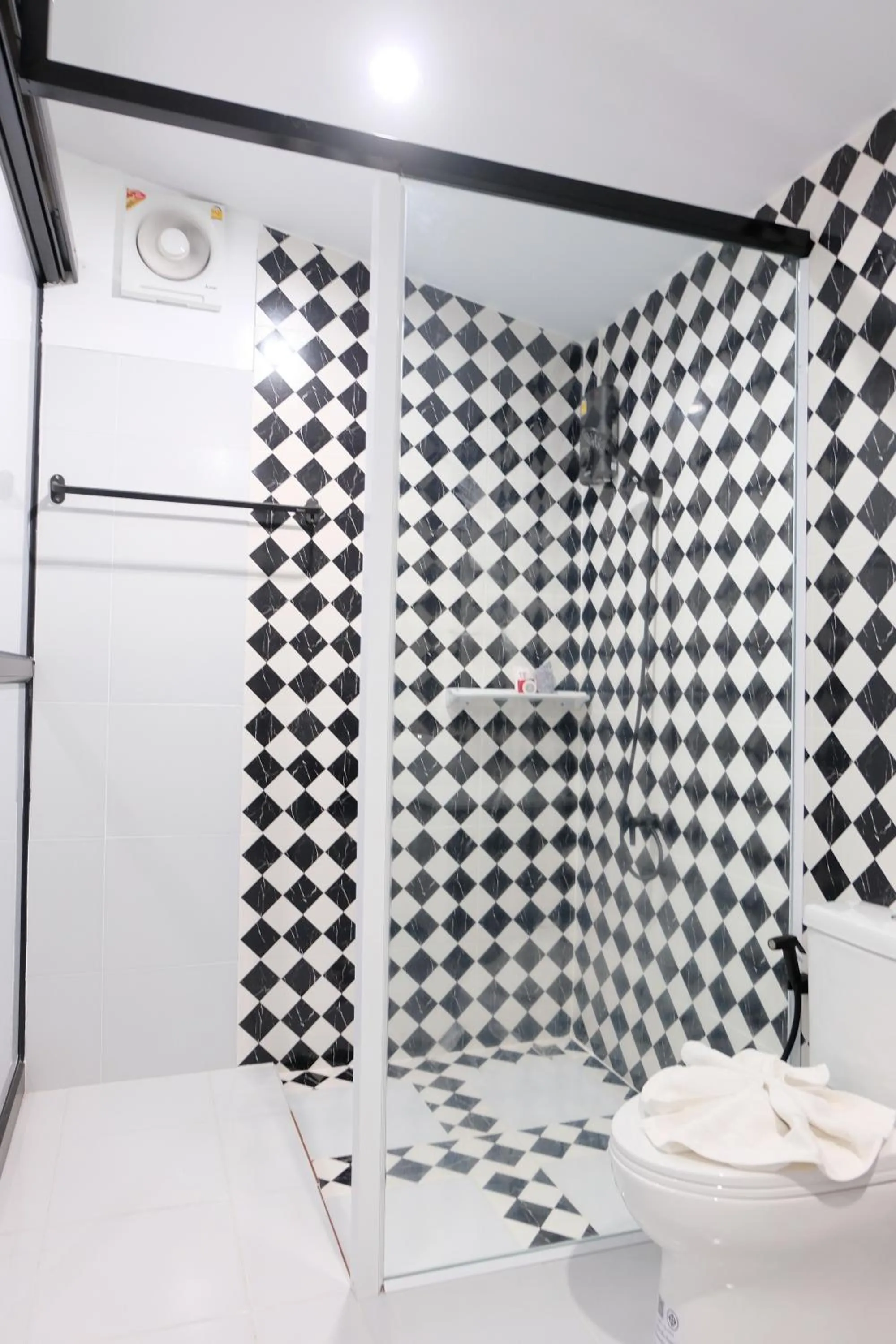 Shower in Baan Poon Garden