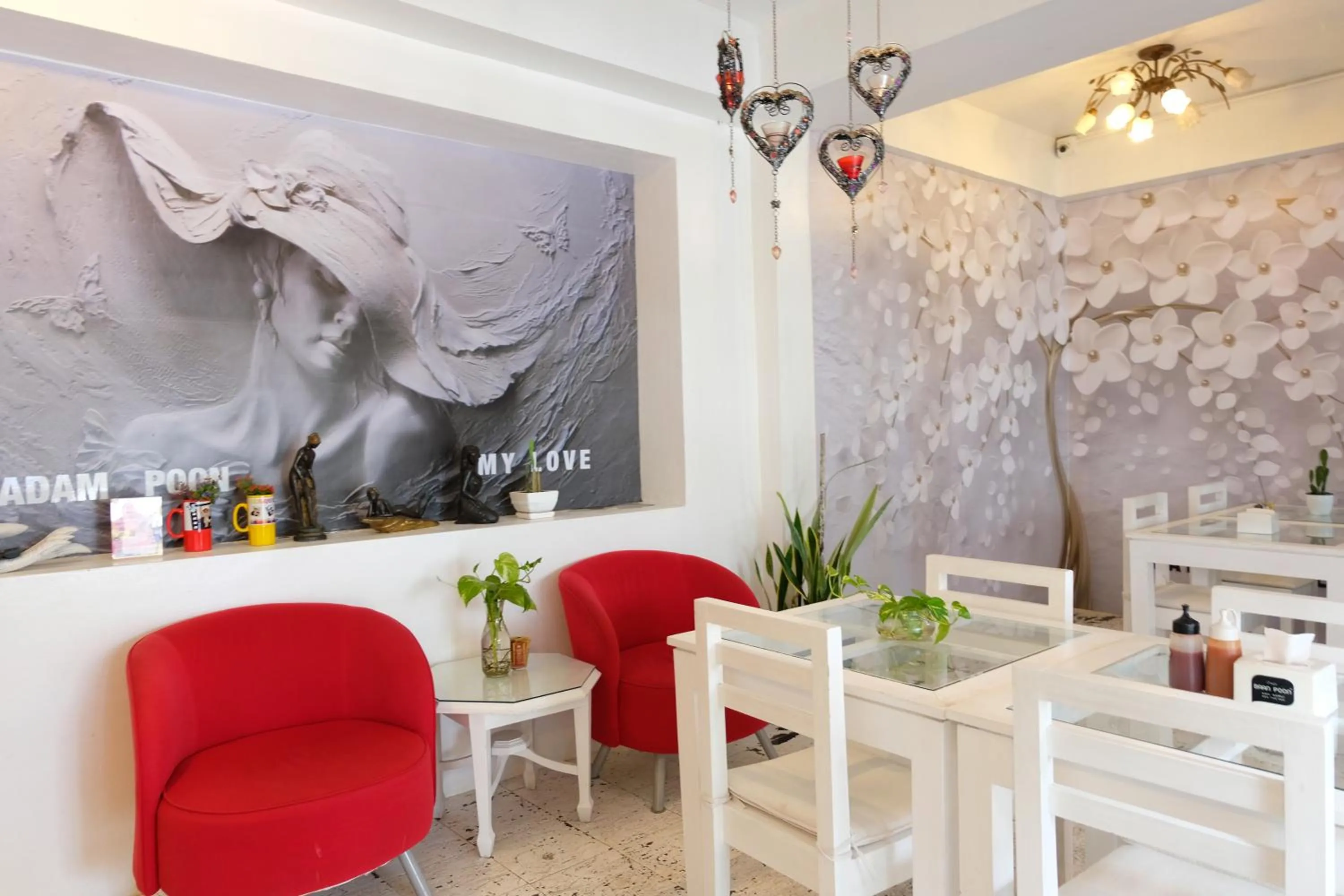 Restaurant/places to eat in Baan Poon Garden