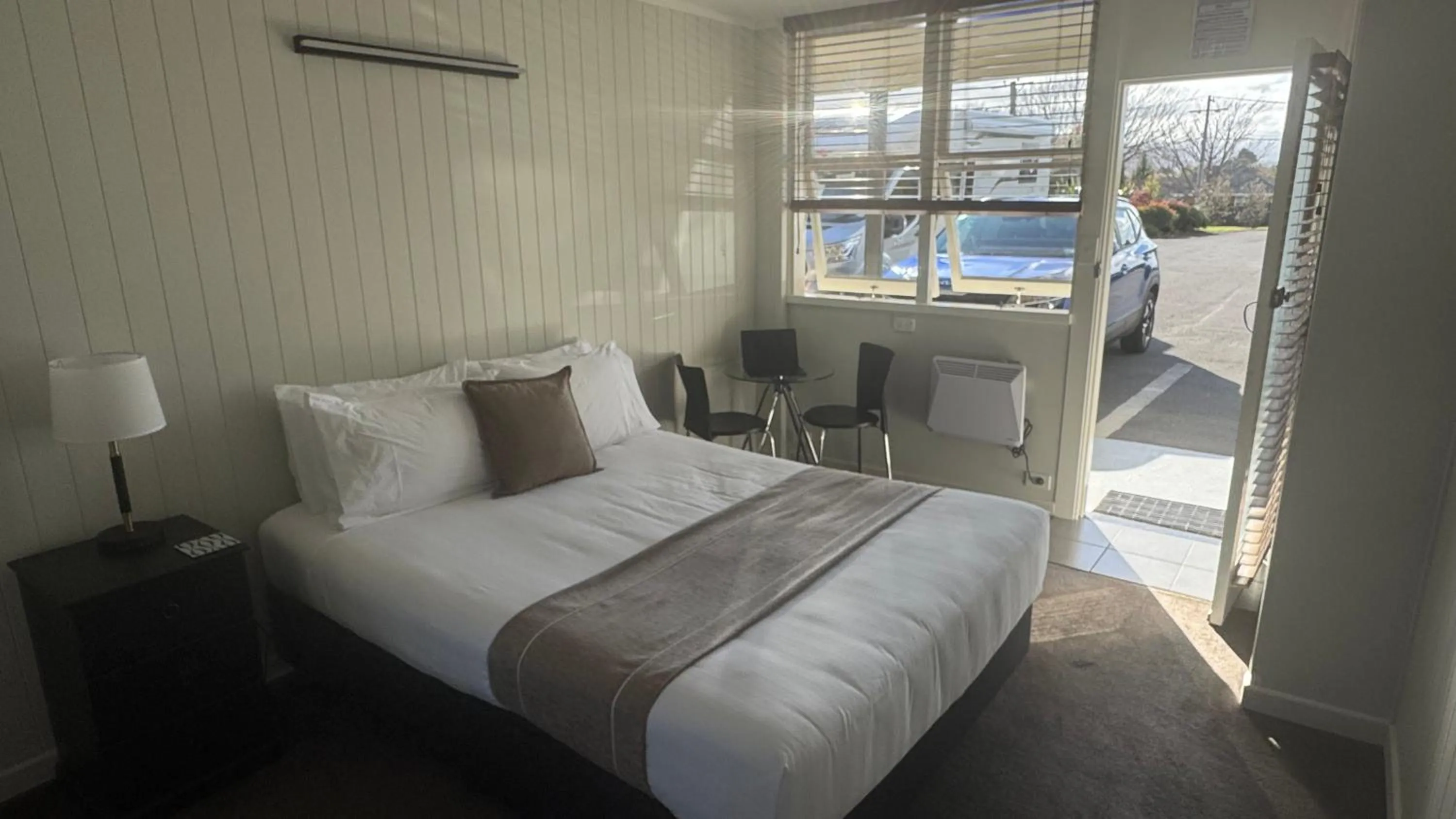 Bed in Bristol Motel