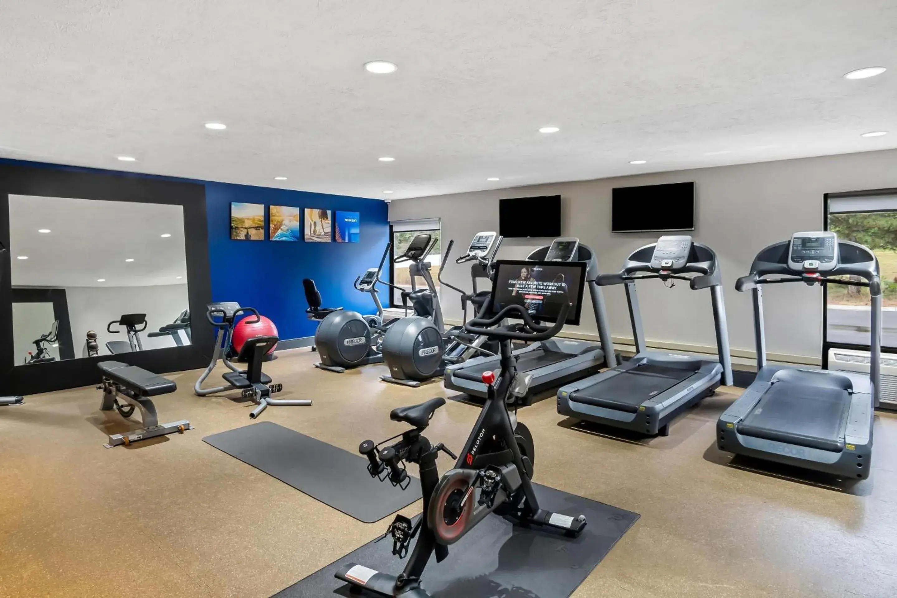 Fitness centre/facilities in Comfort Inn Cadillac Fitness centre/facilities in Comfort Inn Cadillac