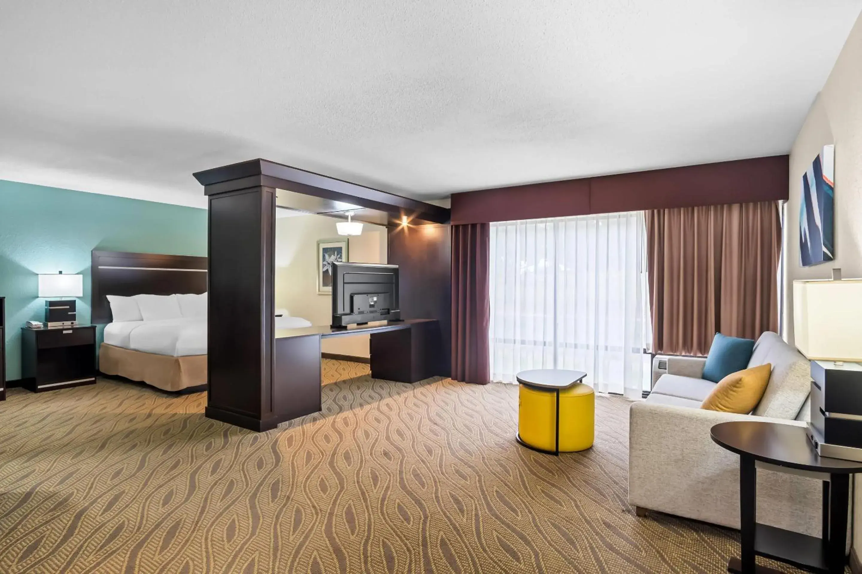 Bedroom, Bed in Comfort Inn Bedroom, Bed in Comfort Inn