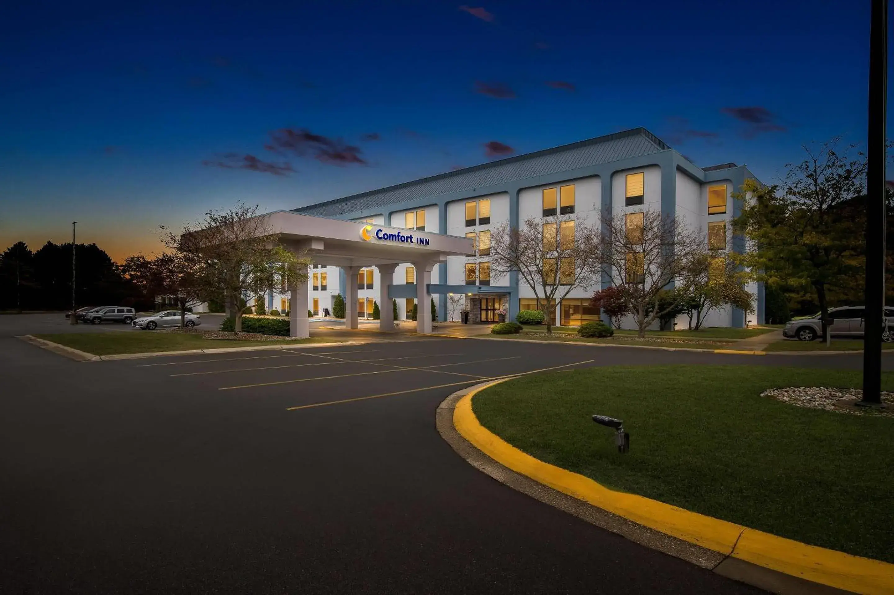 Property building in Comfort Inn Property building in Comfort Inn