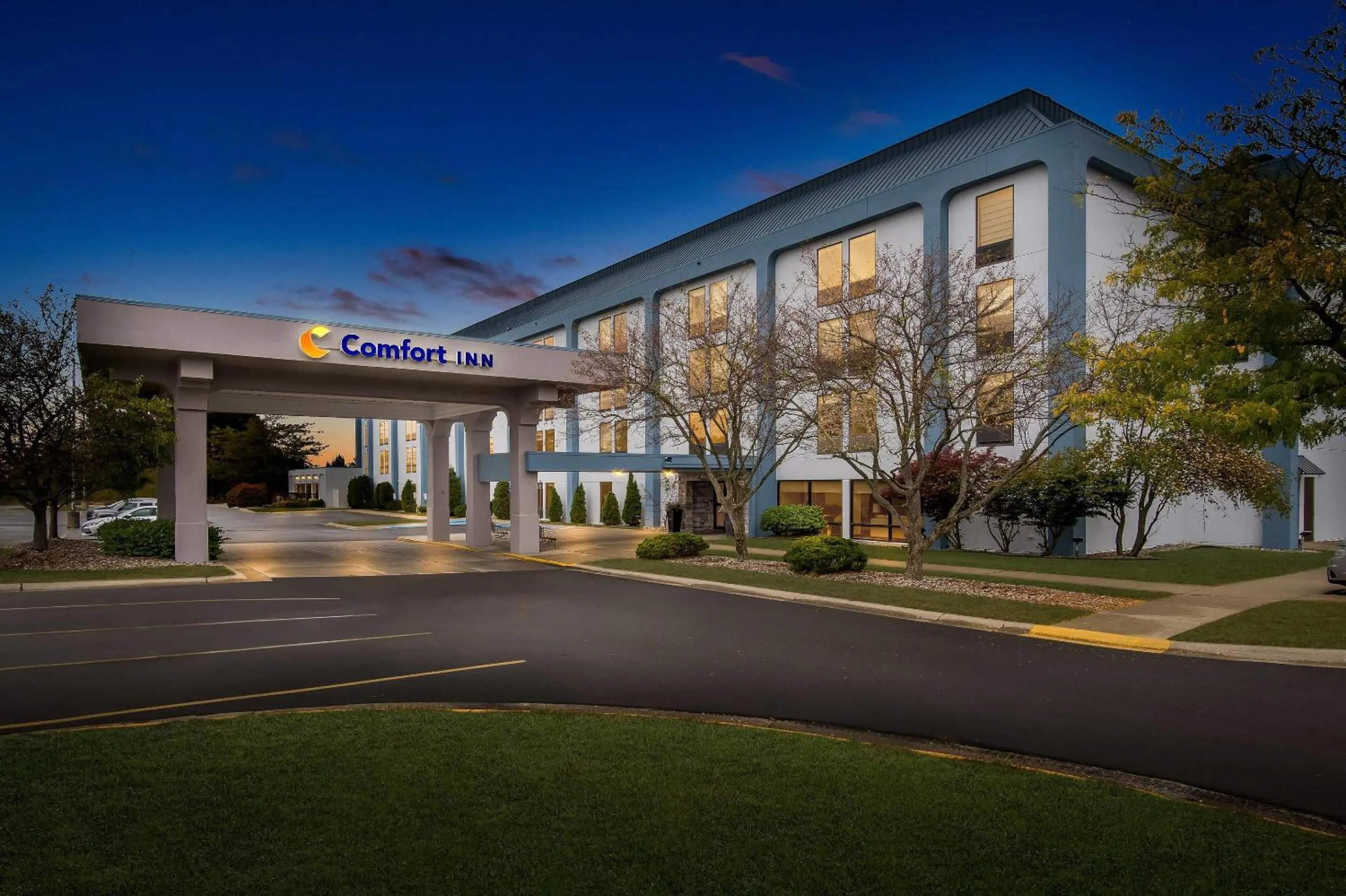 Property building in Comfort Inn Cadillac