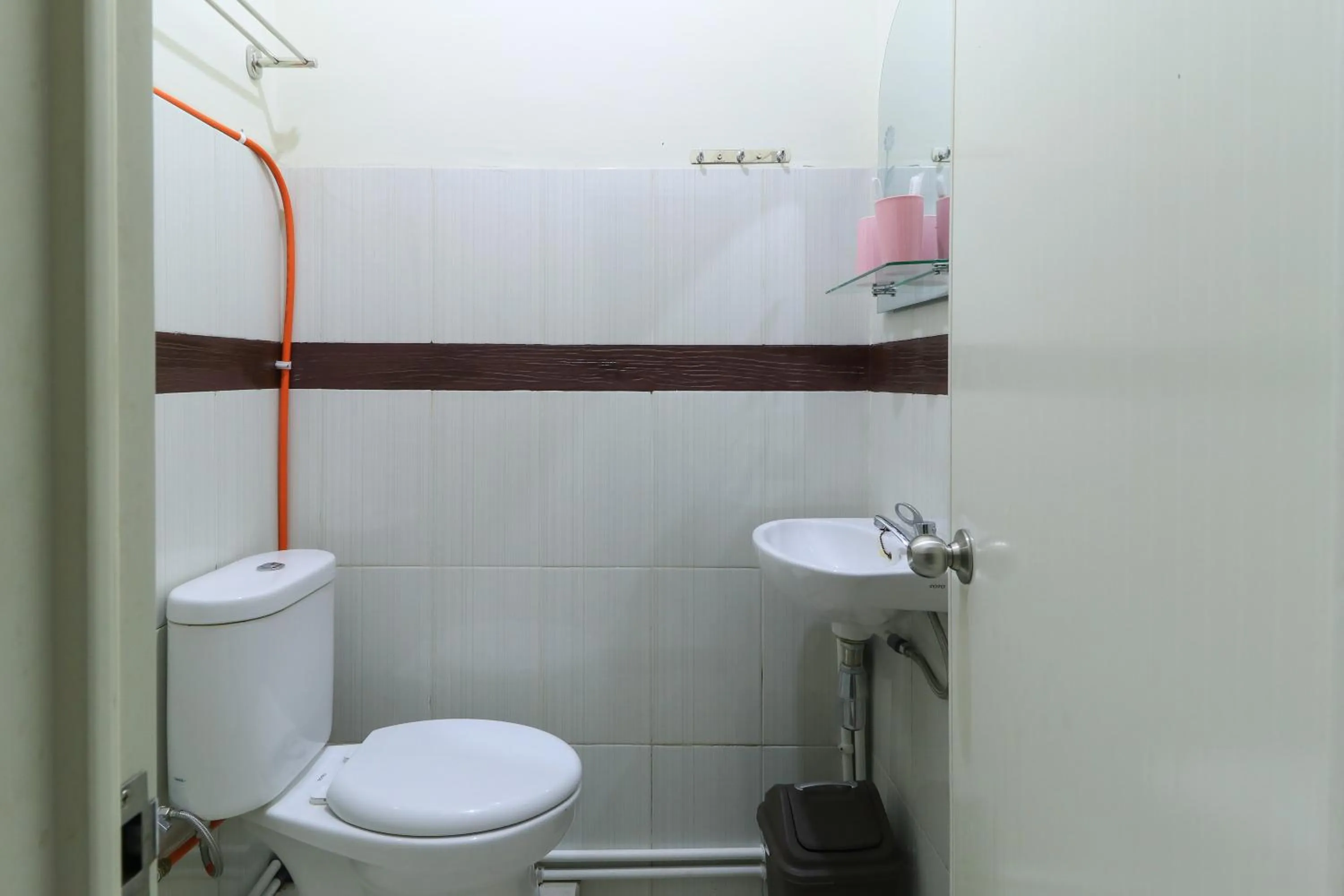 Toilet in Hotel Celia