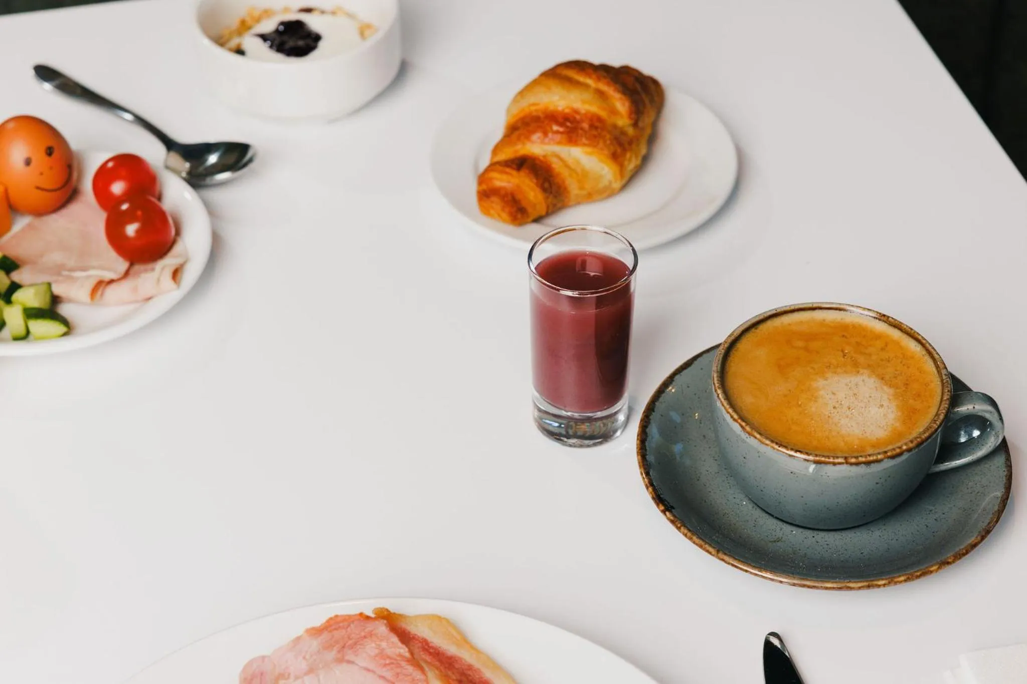 Breakfast in Holiday Inn Newcastle South by IHG