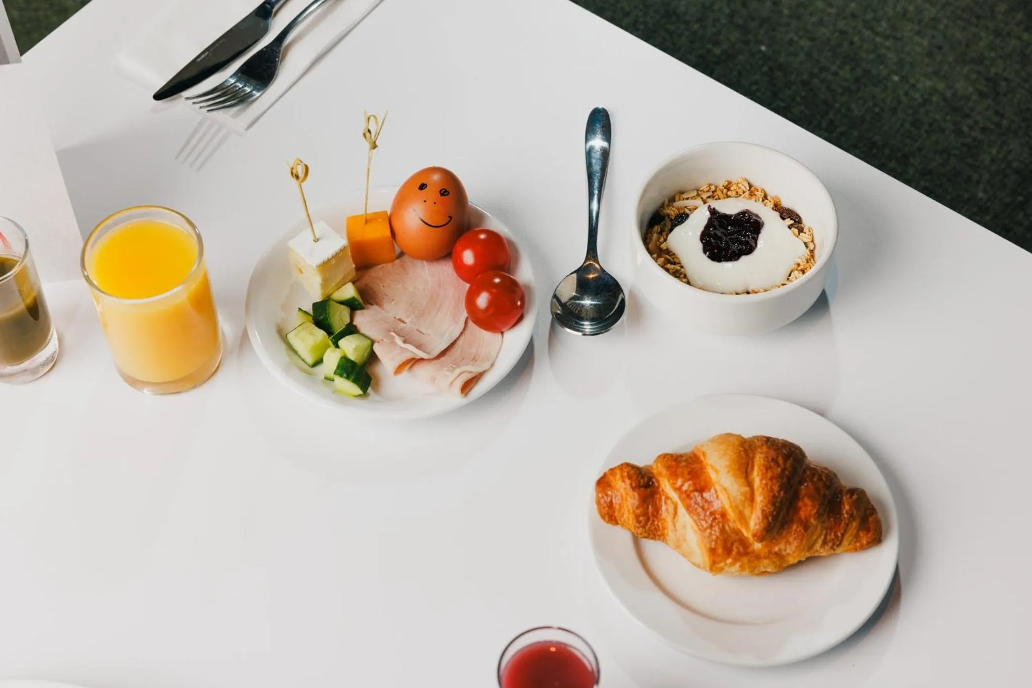 Restaurant/places to eat in Holiday Inn Newcastle South by IHG