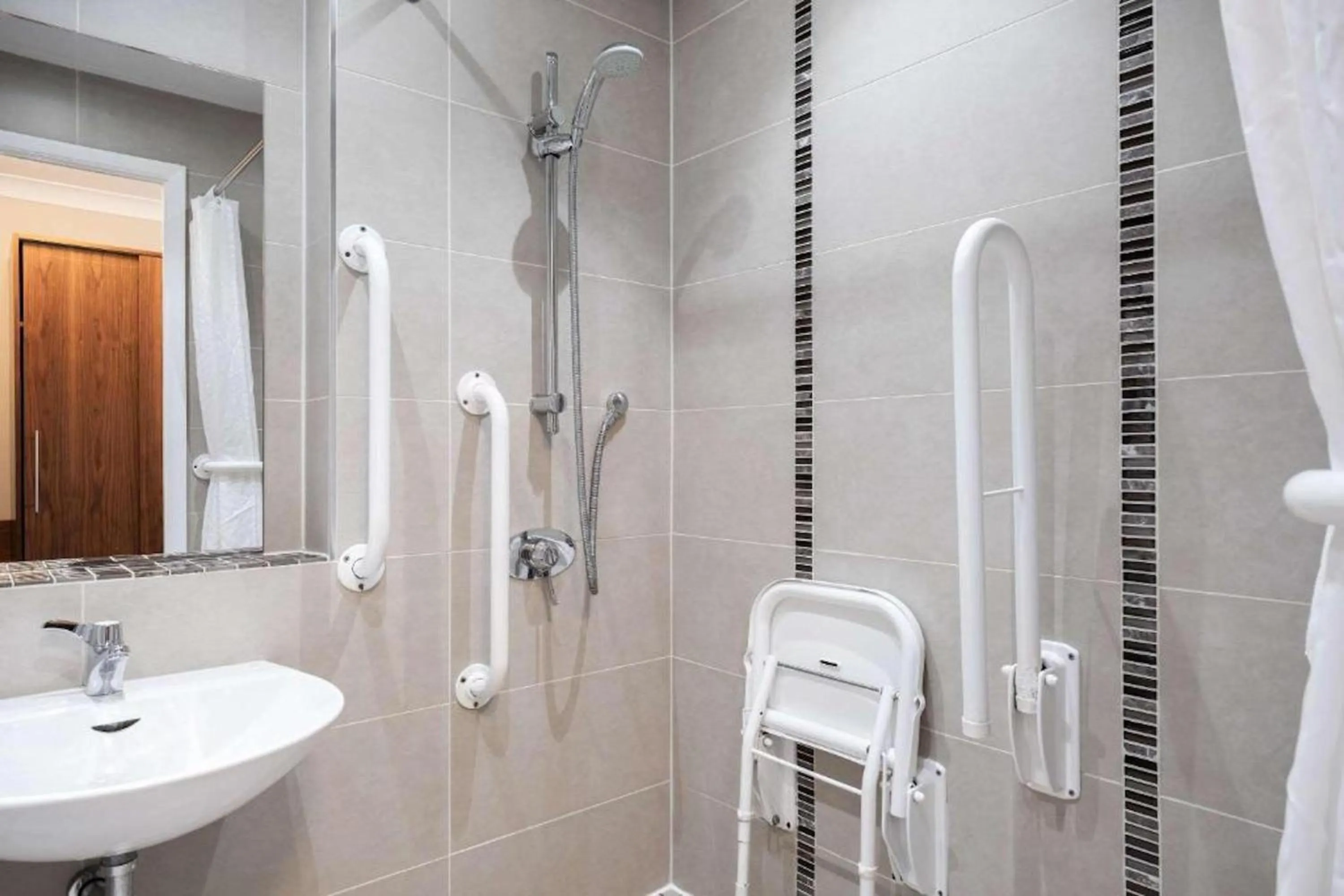 Photo of the whole room in Holiday Inn Newcastle South by IHG