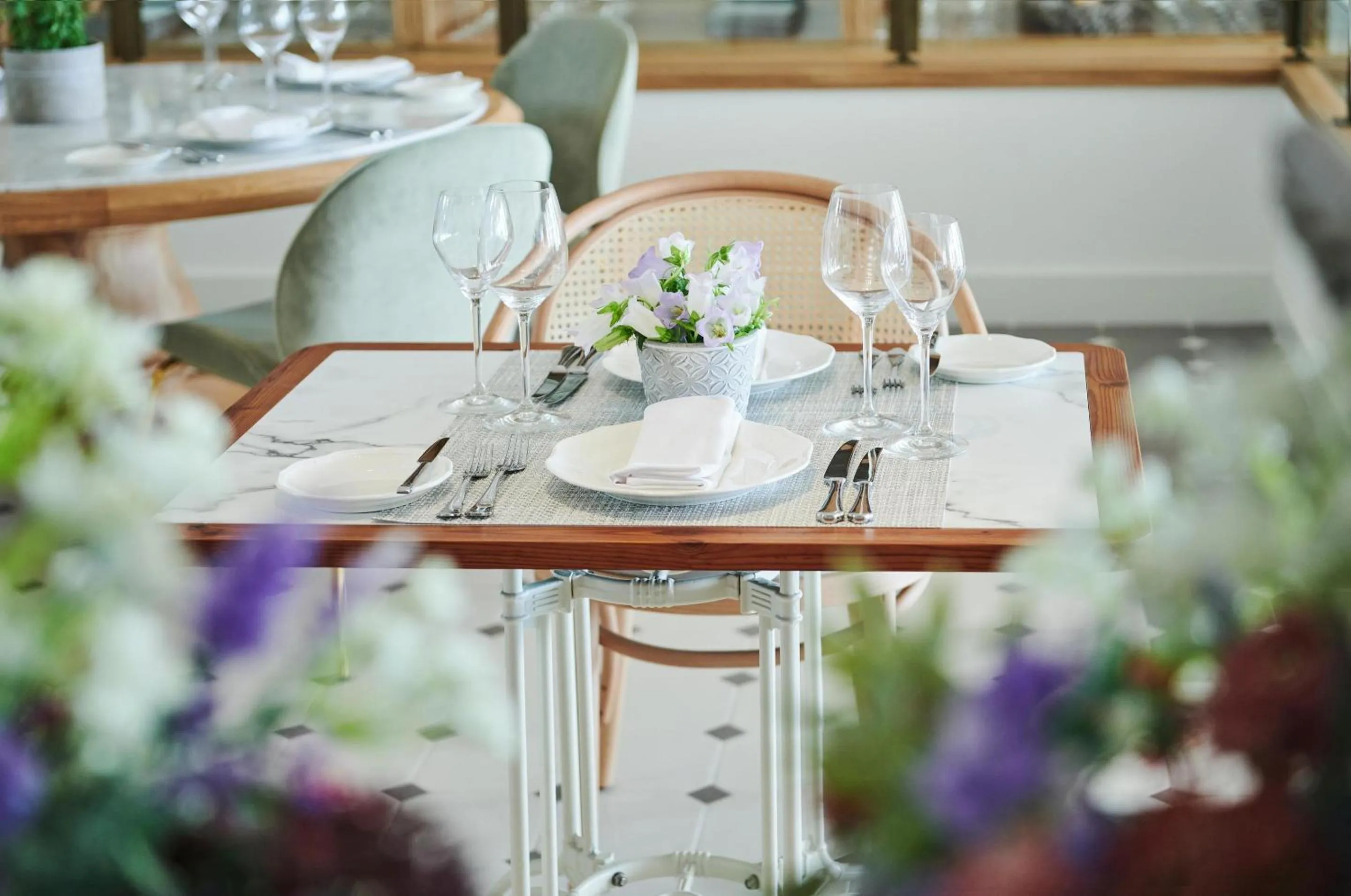 Restaurant/places to eat in Ikos Andalusia