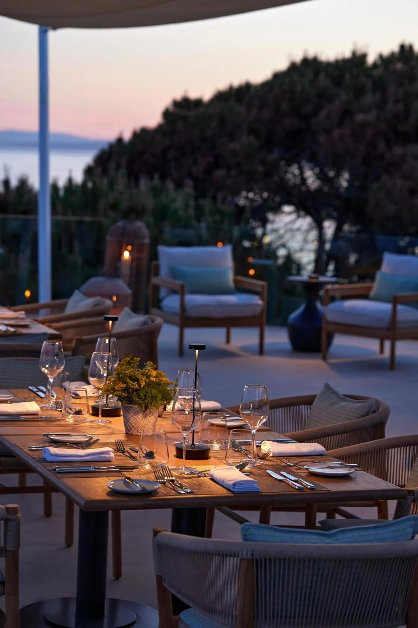 Restaurant/places to eat in Ikos Andalusia