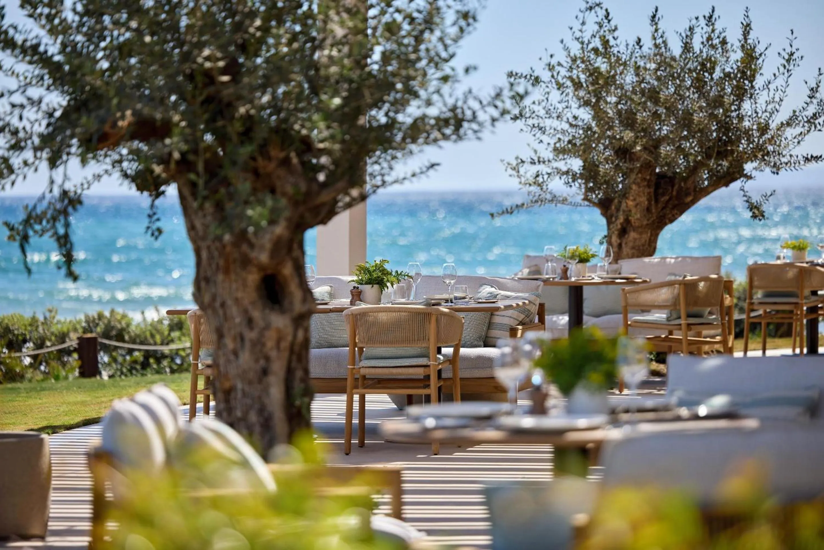 Restaurant/places to eat in Ikos Andalusia