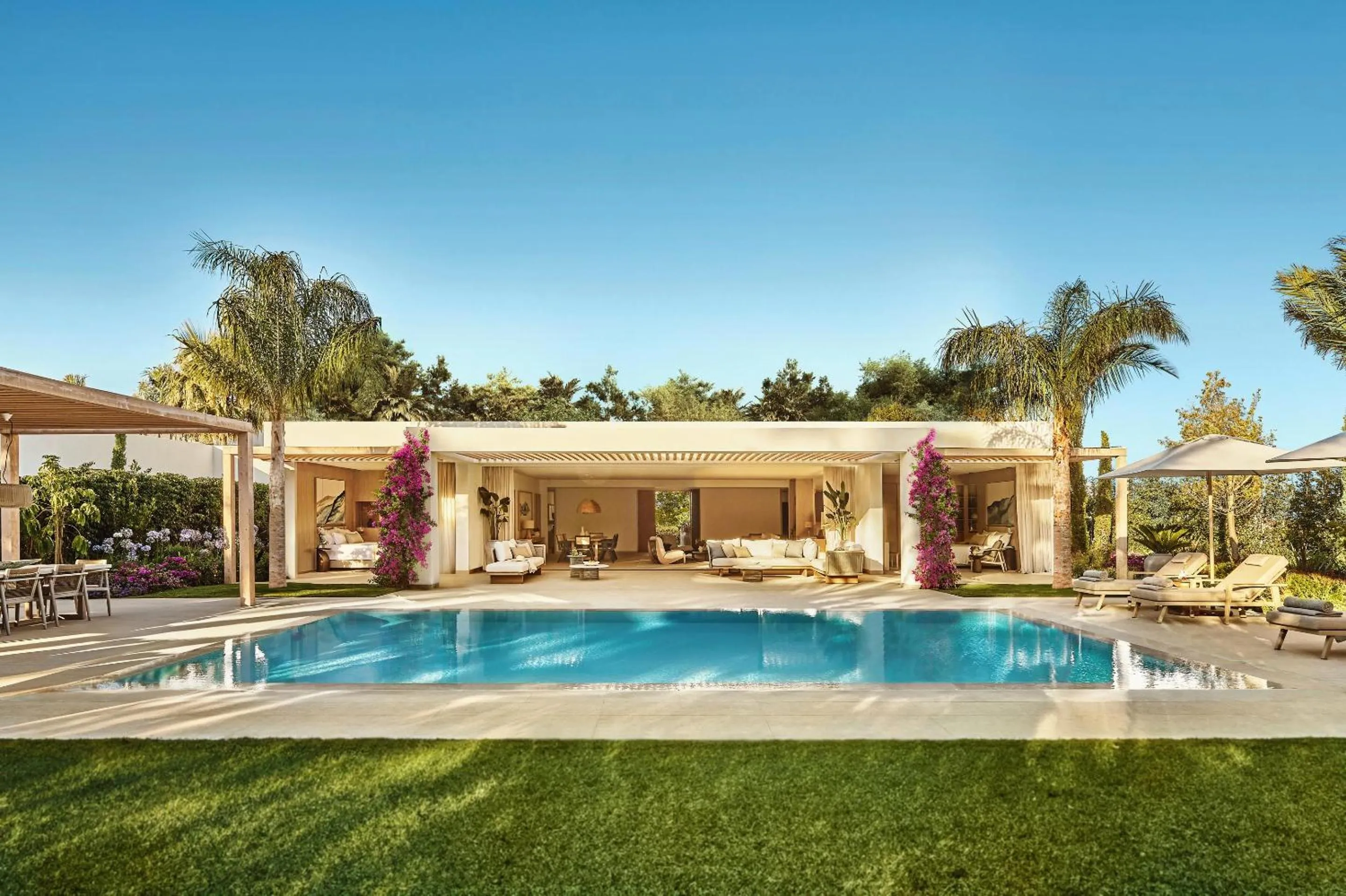 Photo of the whole room in Ikos Andalusia