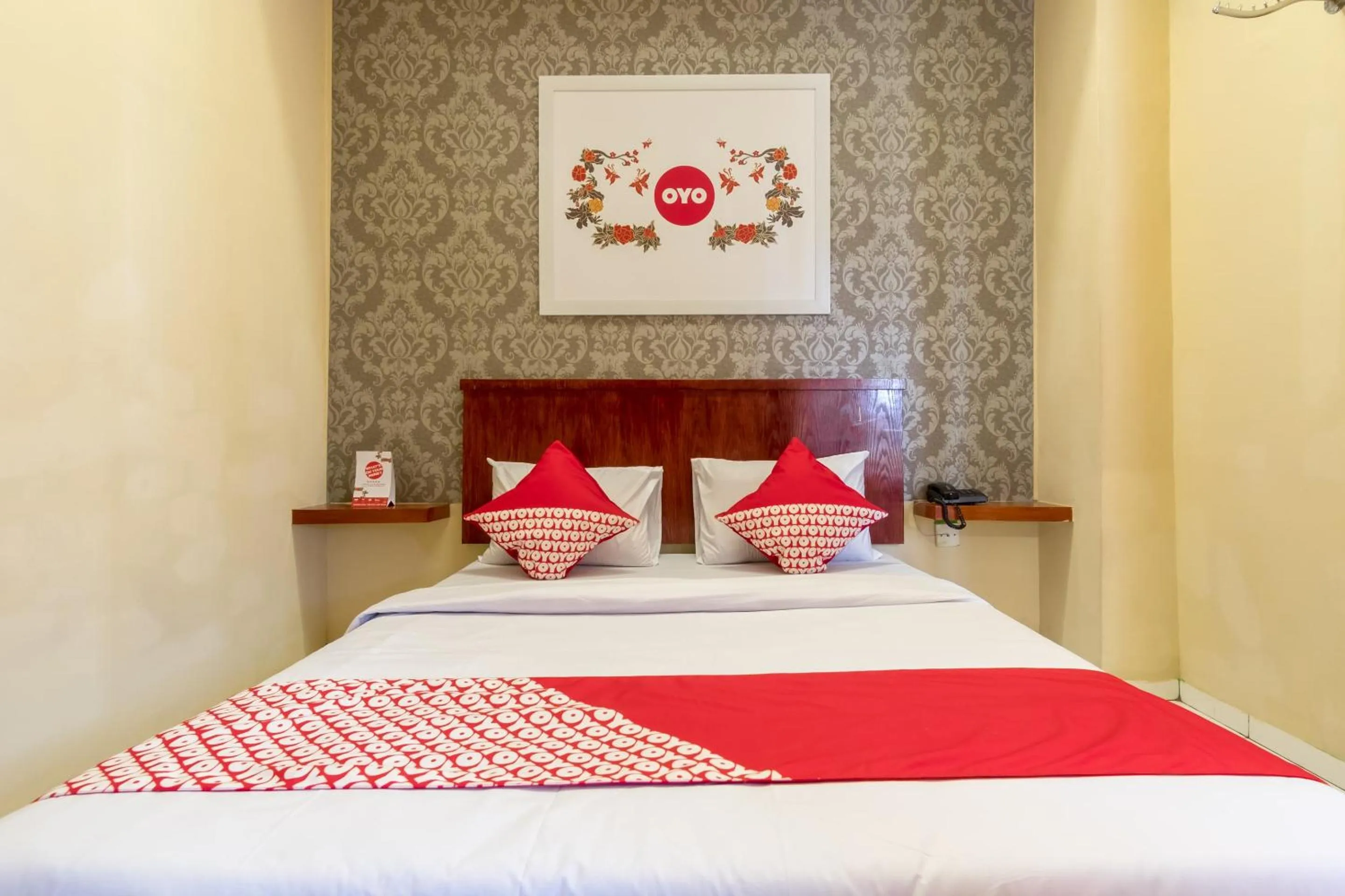 Bedroom in Capital O 615 Residence Puri Hotel Syariah