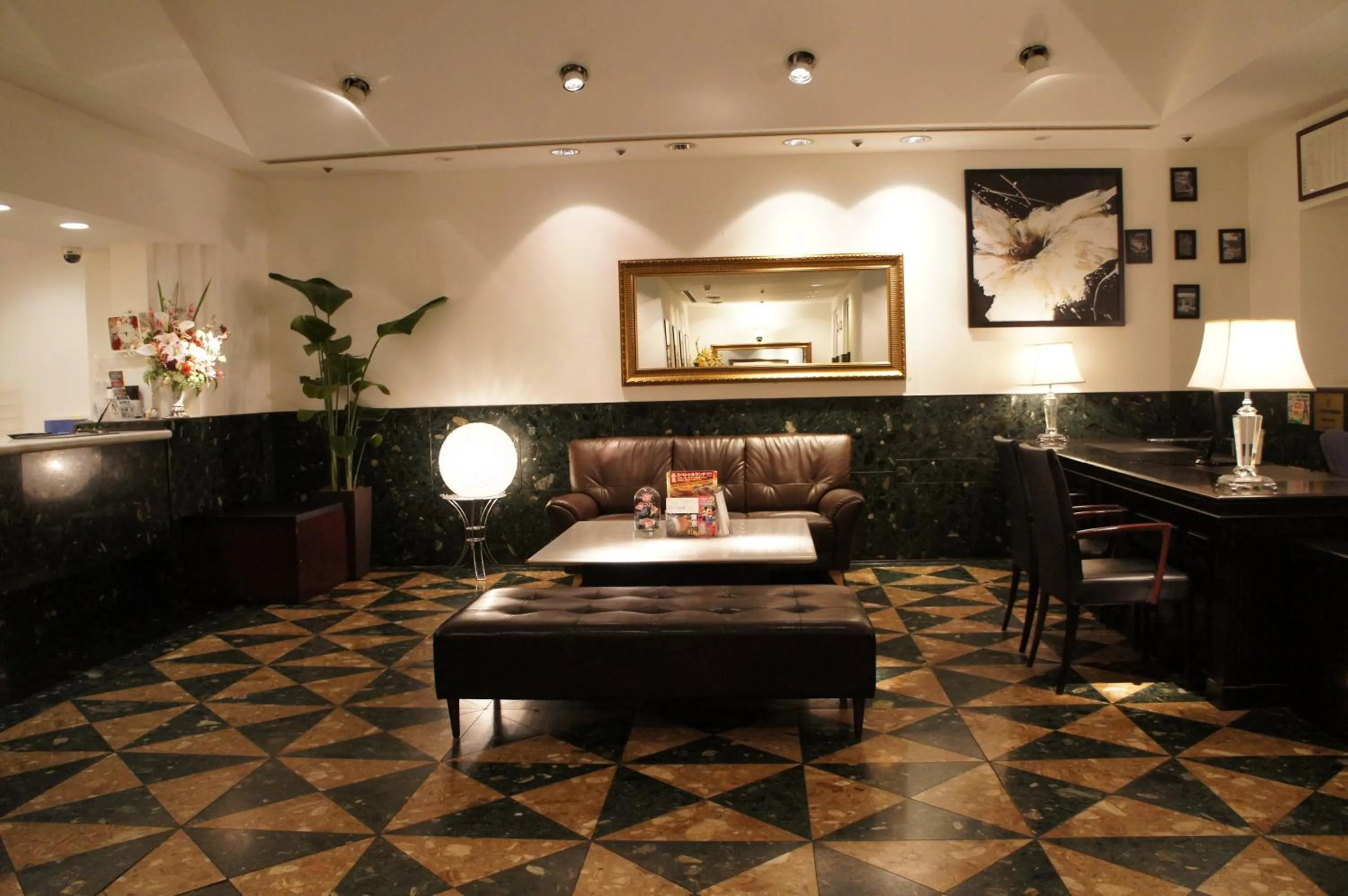 Lobby or reception in Hotel Abest Meguro