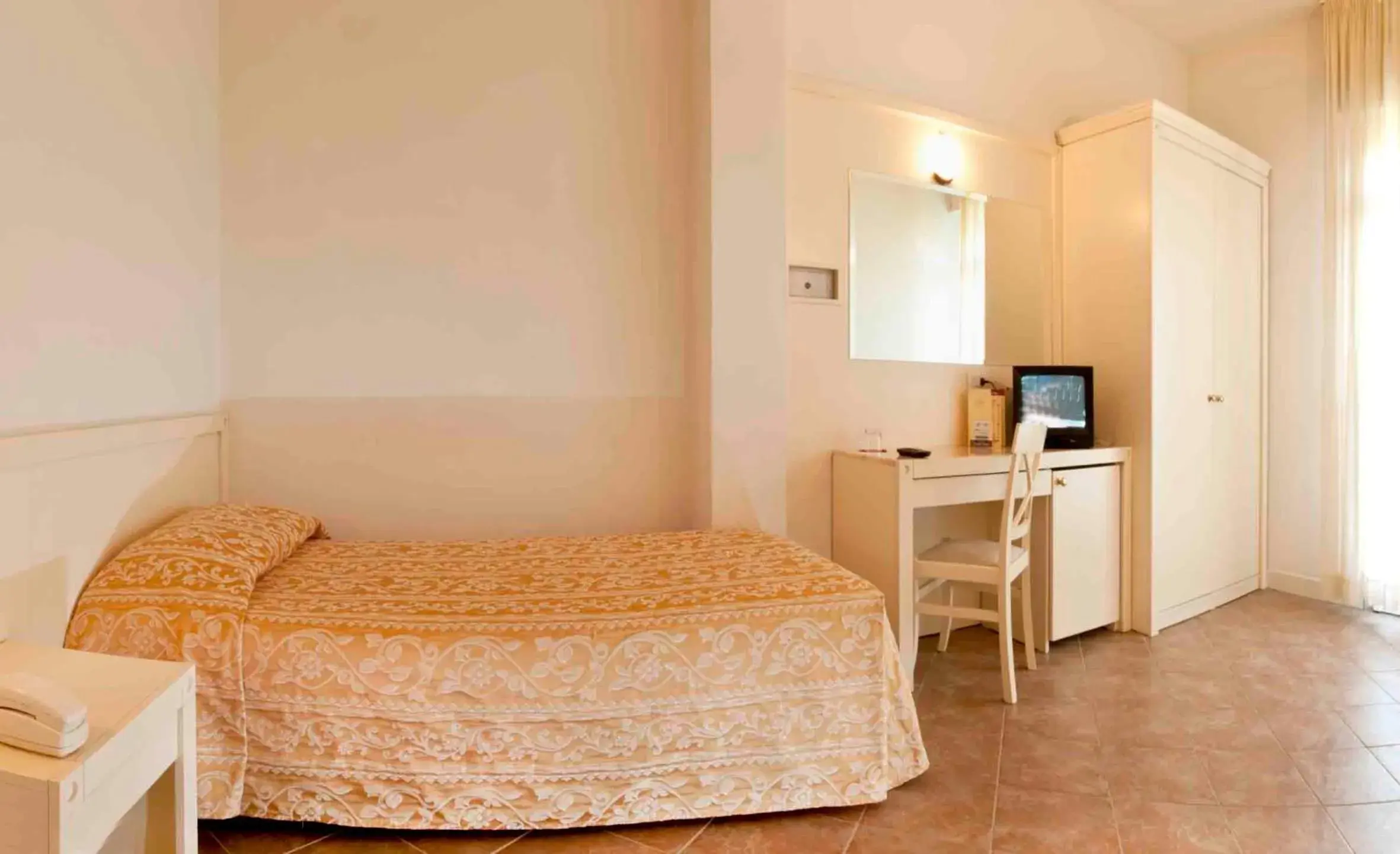 Classic Single Room in Hotel Doge Classic Single Room in Hotel Doge