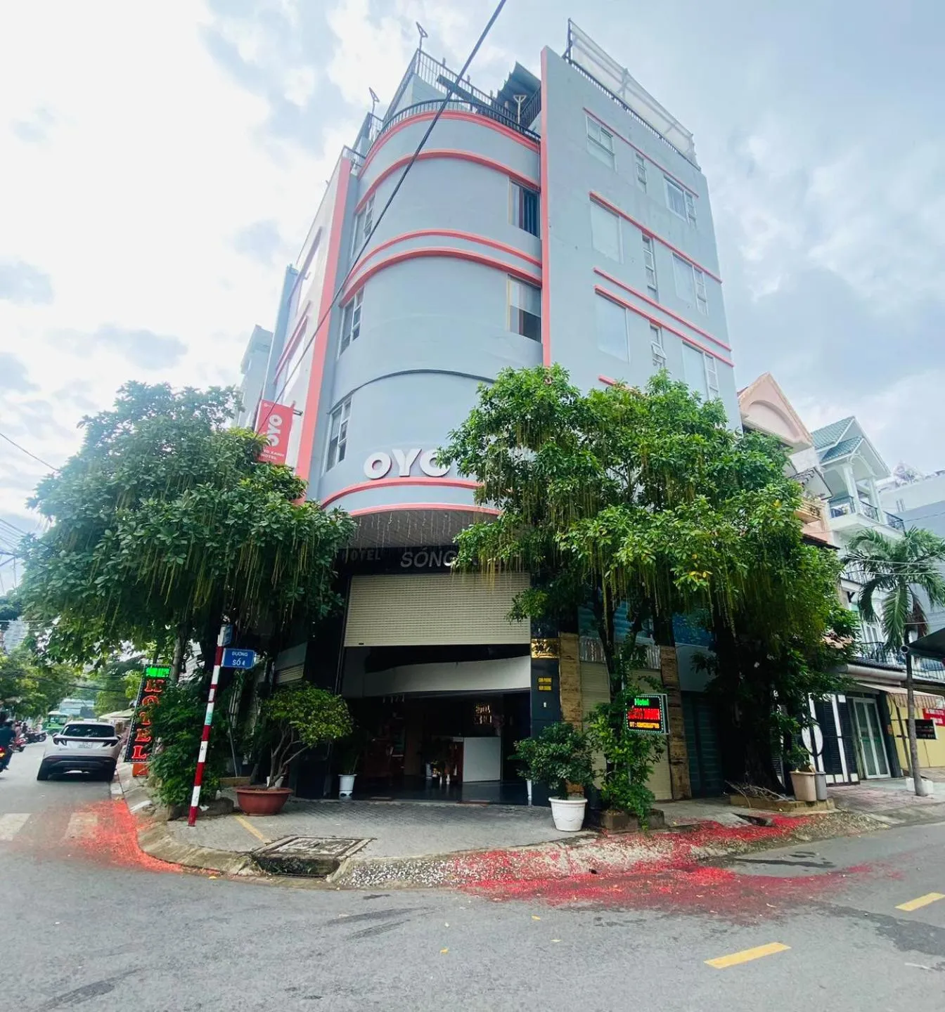 Property building in Song Xanh Hotel near SECC - FV