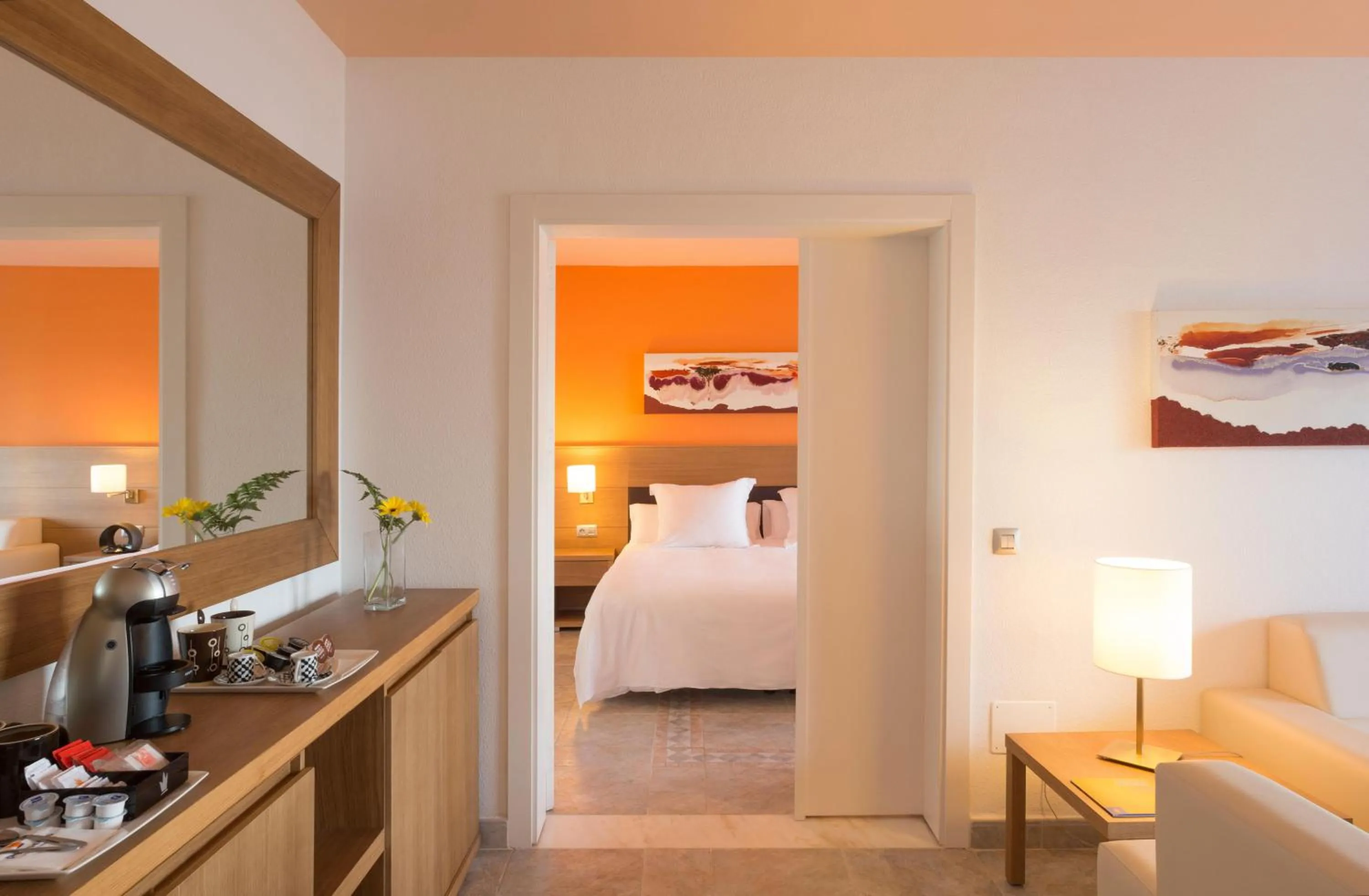 Photo of the whole room, Bed in Club Jandía Princess