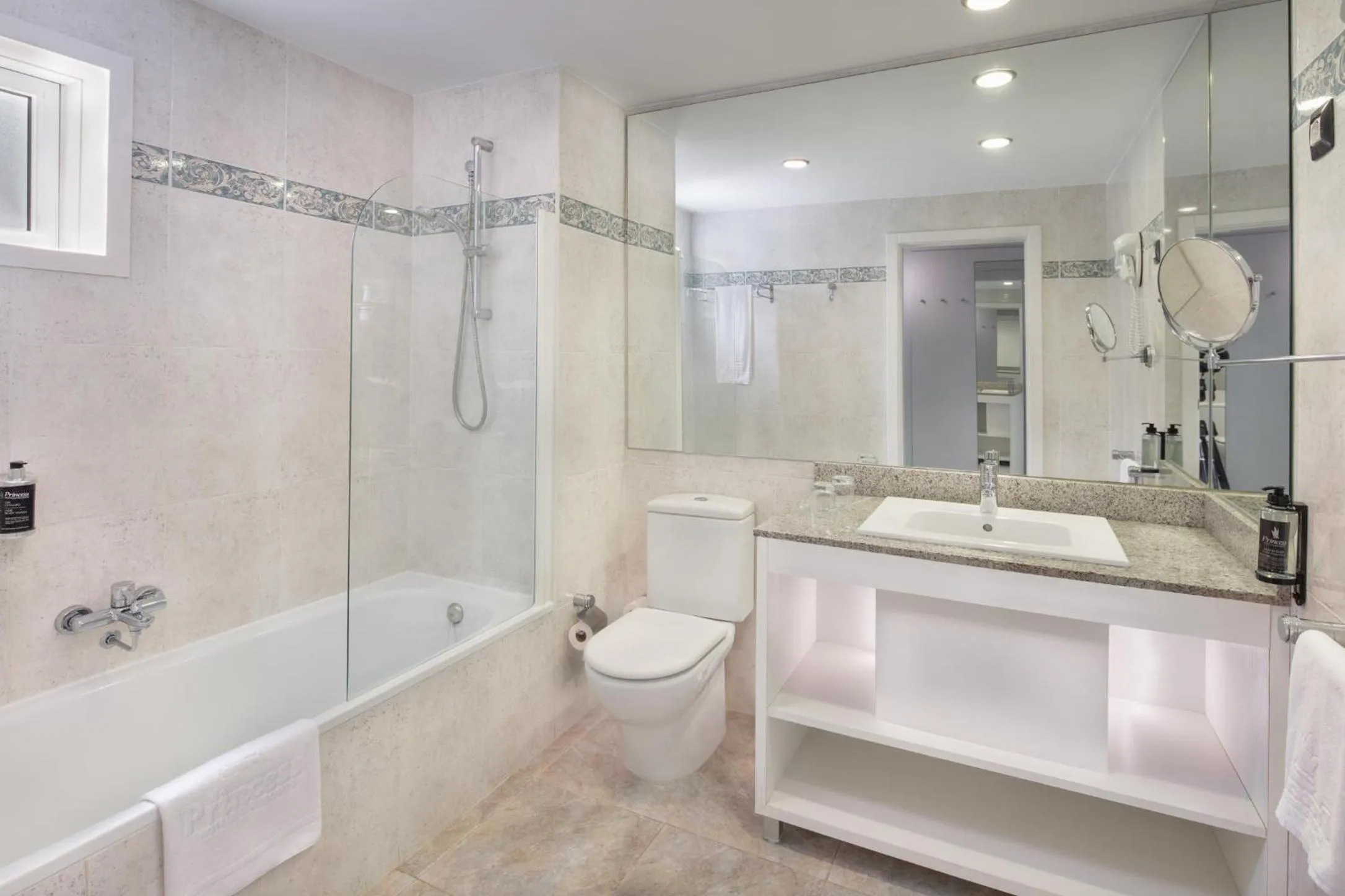 Bathroom in Club Jandía Princess