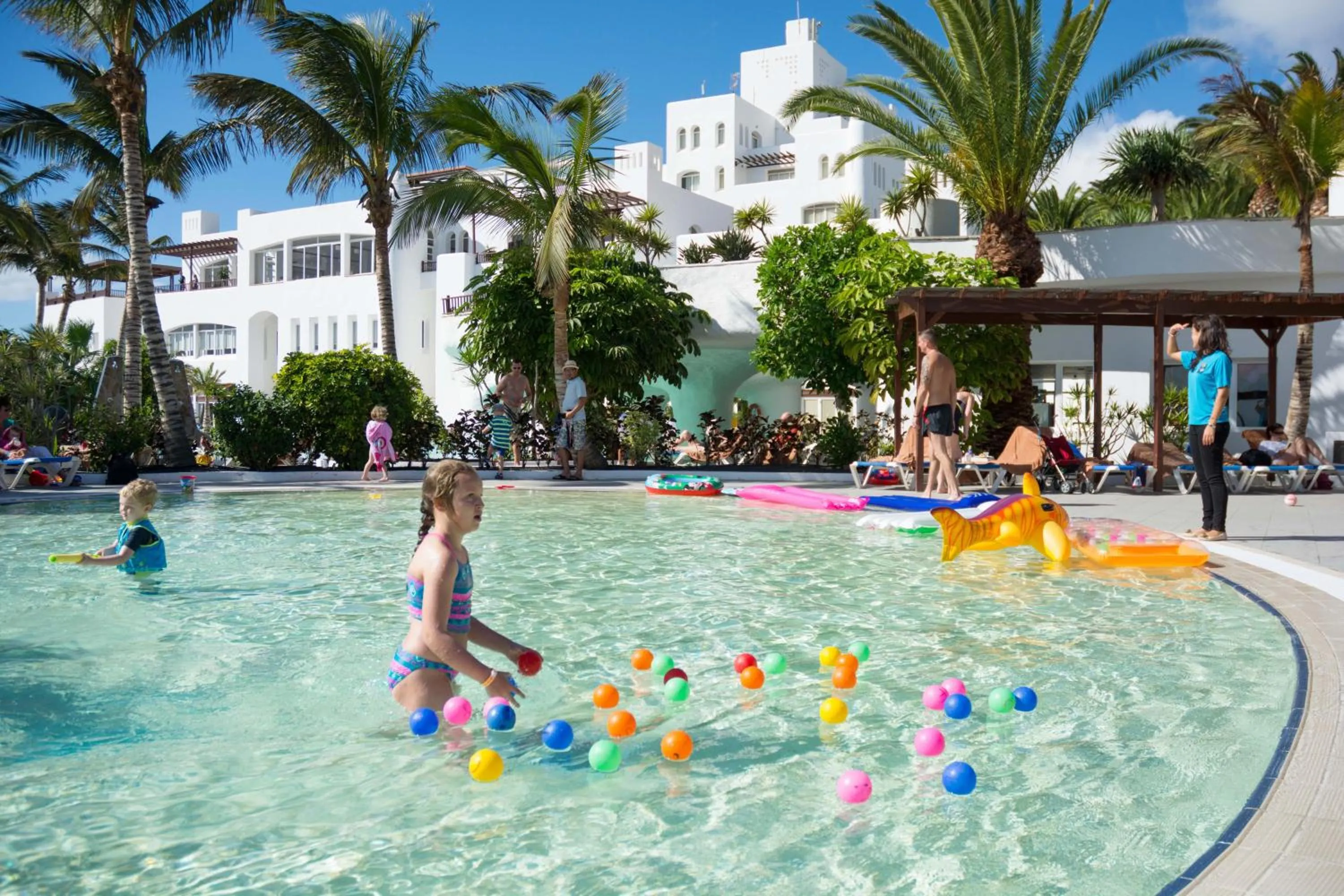 Swimming pool in Club Jandía Princess