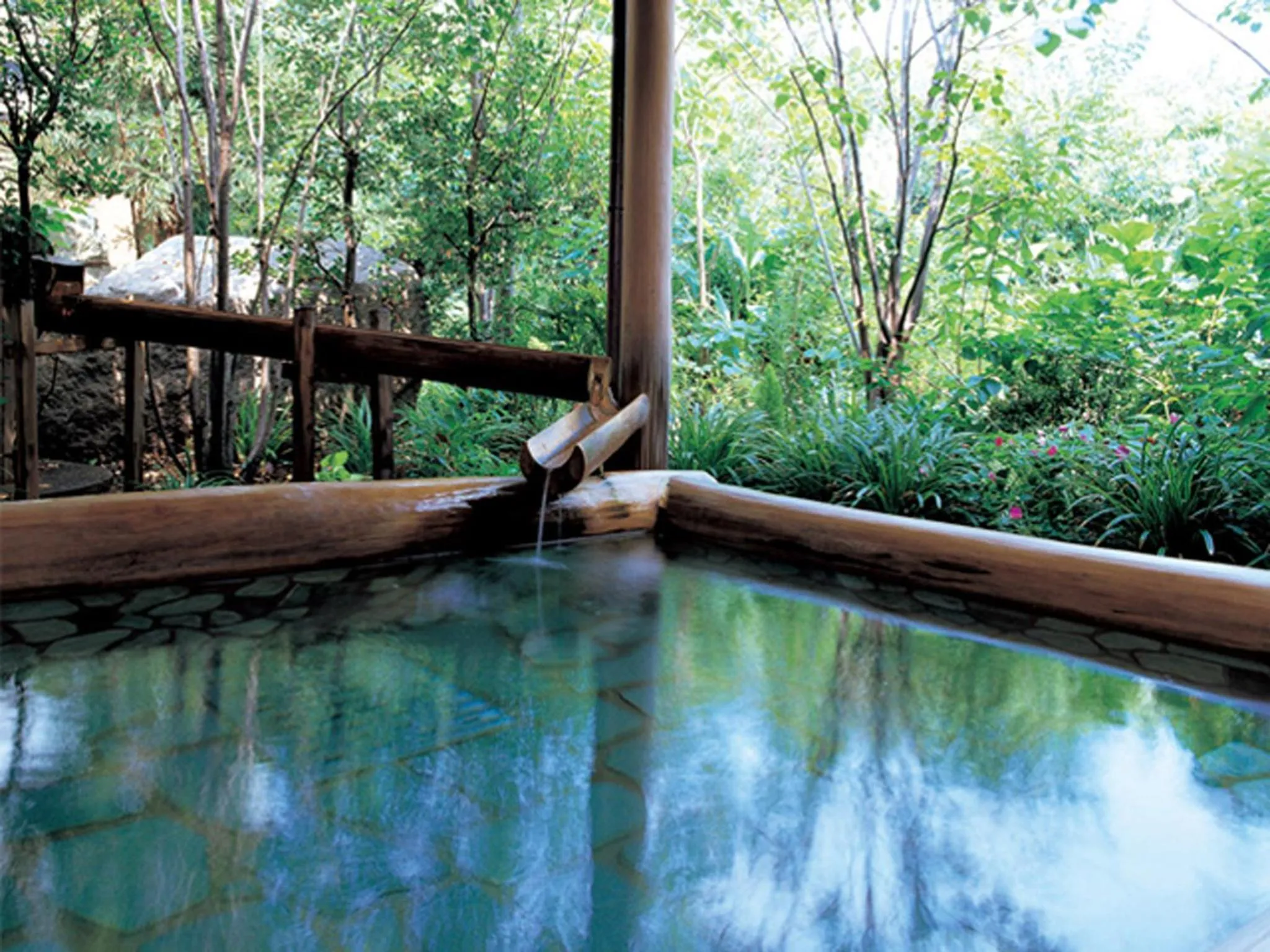 Hot Spring Bath in Yumoto Konpira Onsen Hananoyu Kobaitei