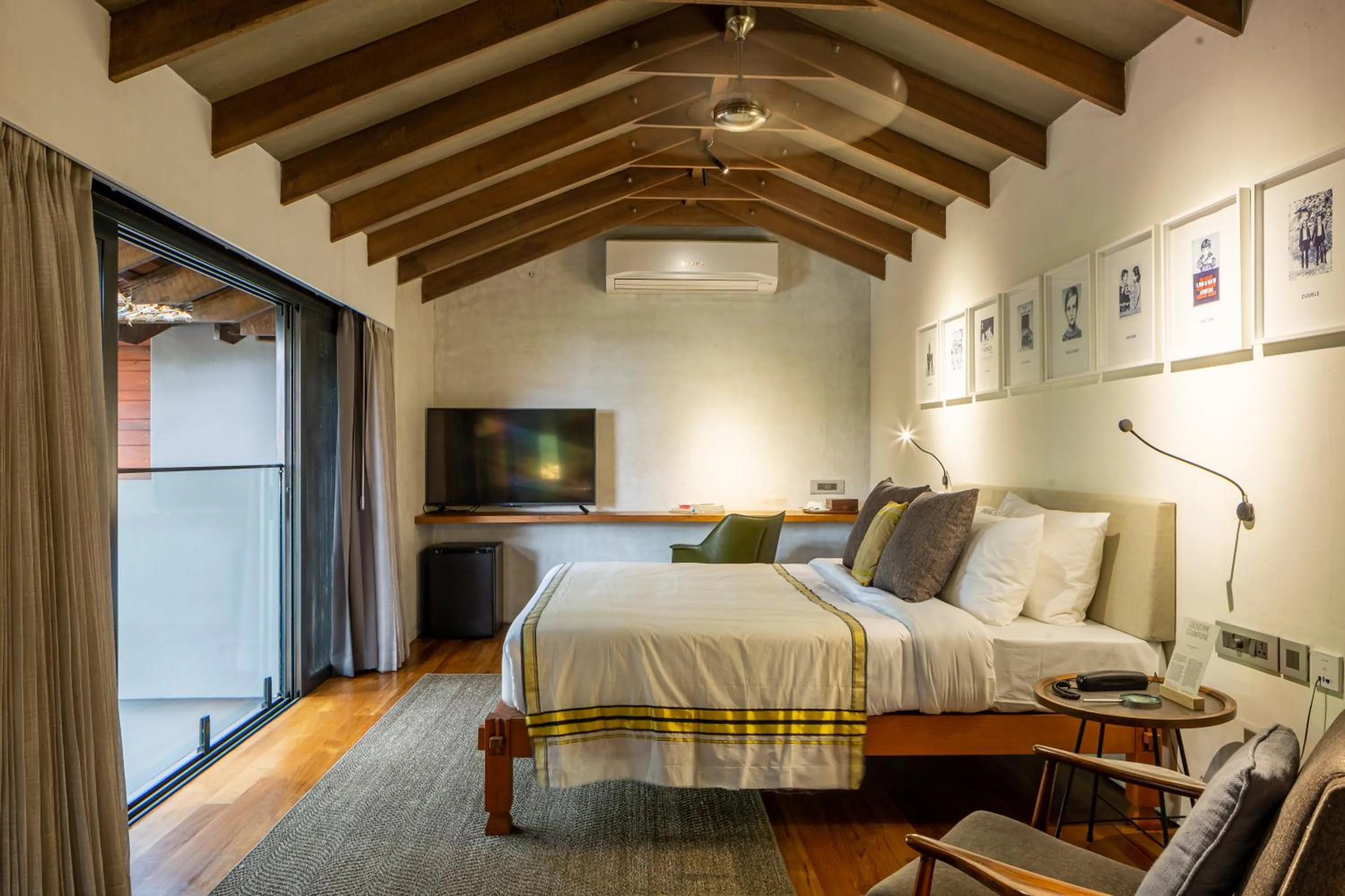 Bedroom, Bed in The Postcard Mandalay Hall, Kochi