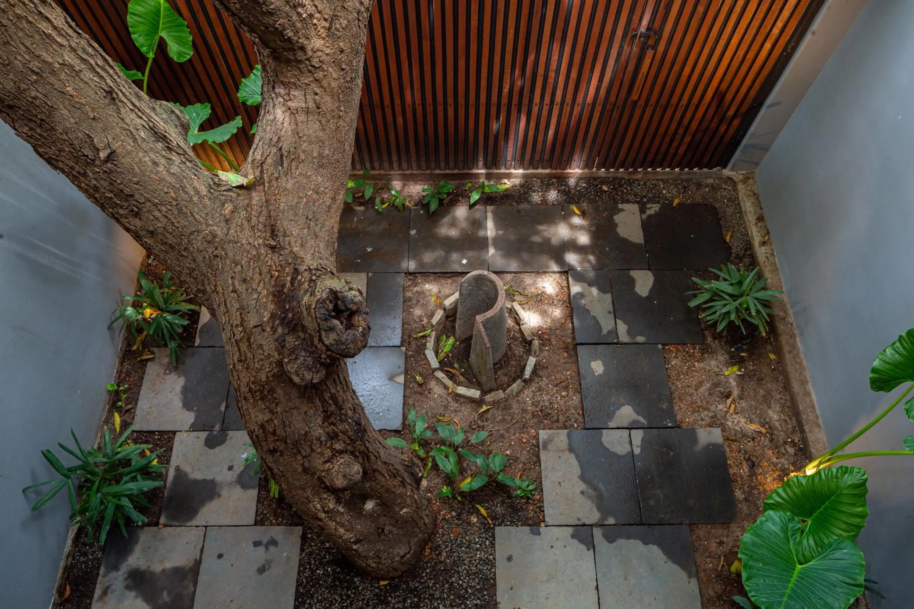 Patio in The Postcard Mandalay Hall, Kochi