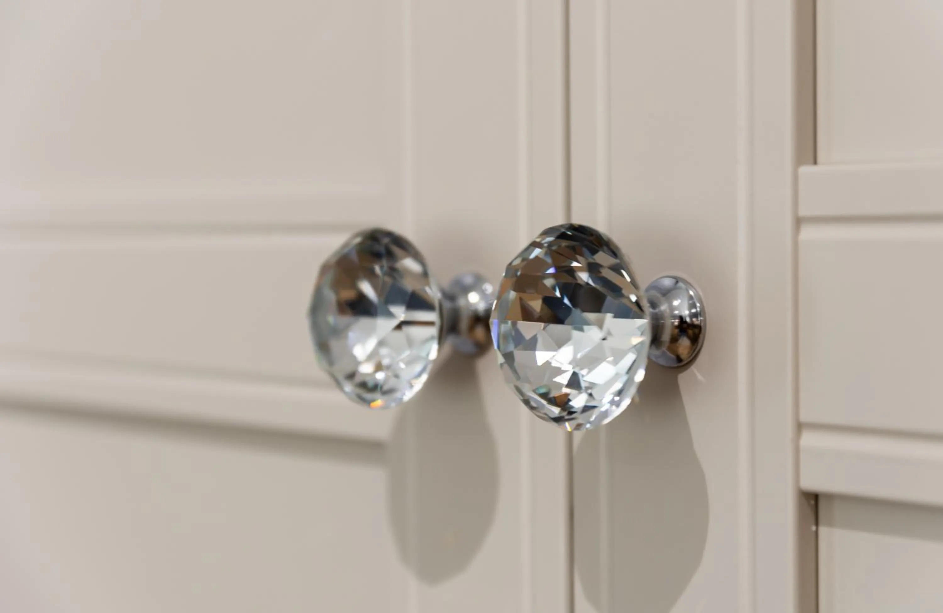 Decorative detail in Azor Central Lodge