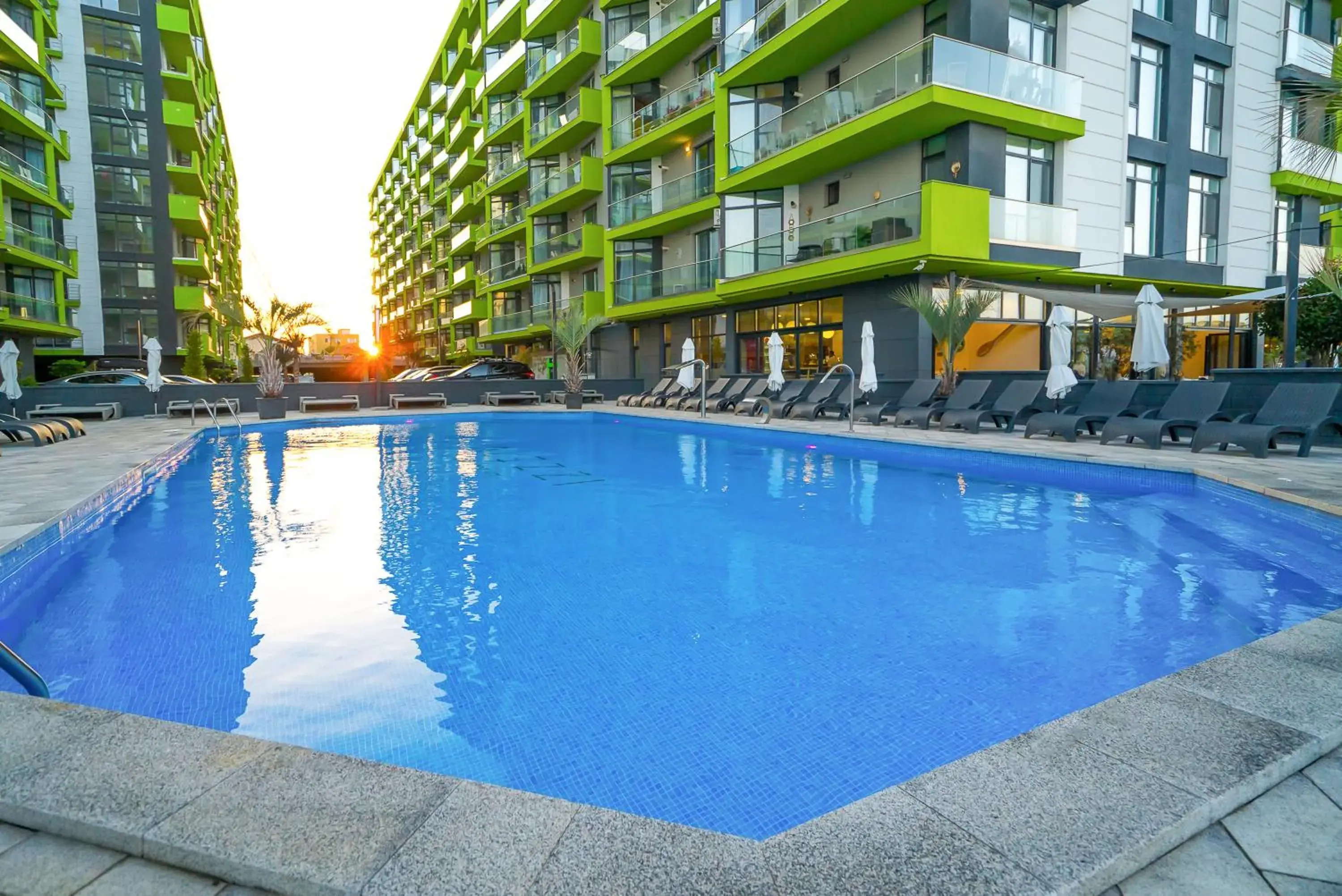 Swimming pool in Alezzi Beach Resort Swimming pool in Alezzi Beach Resort