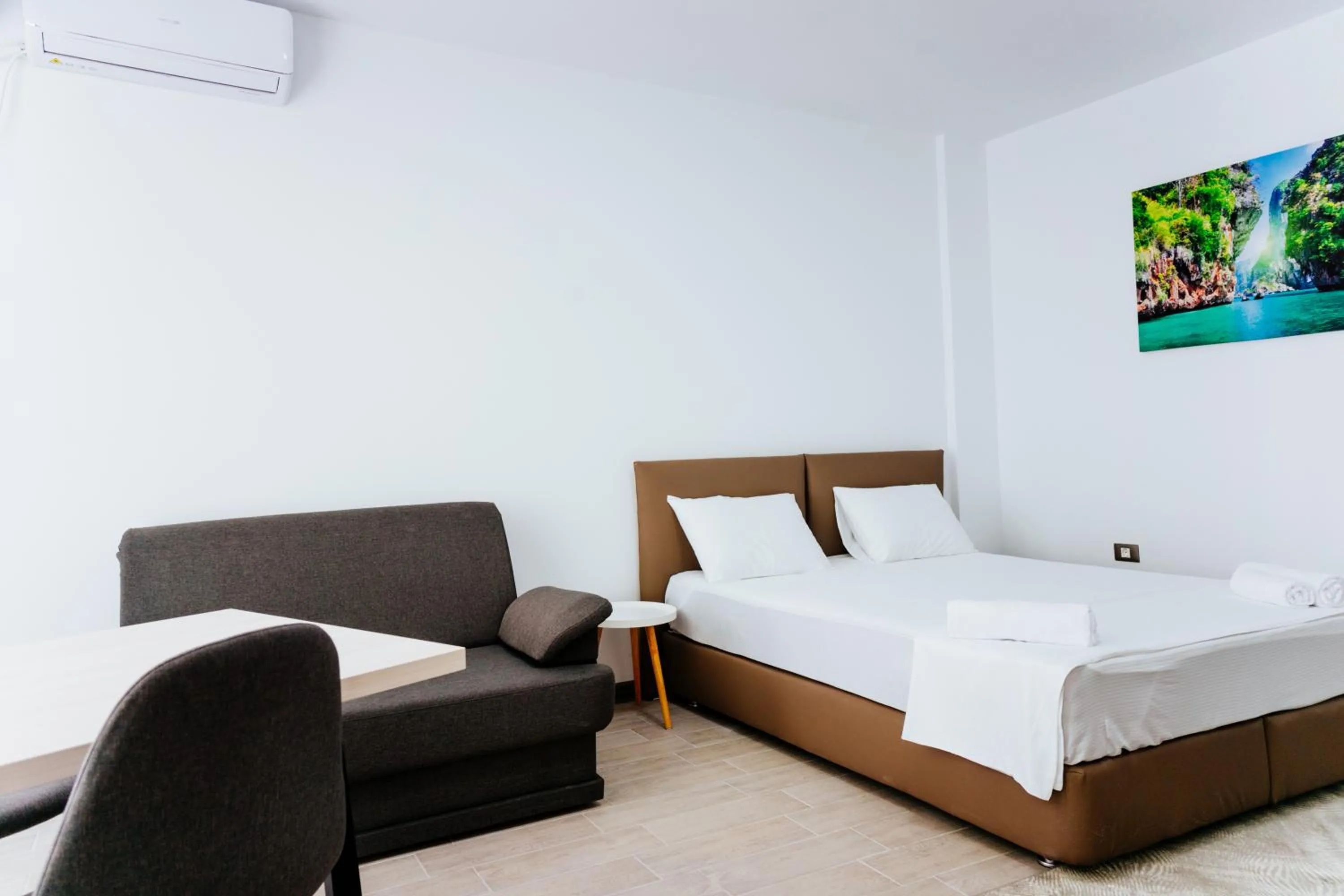 Bed in Alezzi Beach Resort