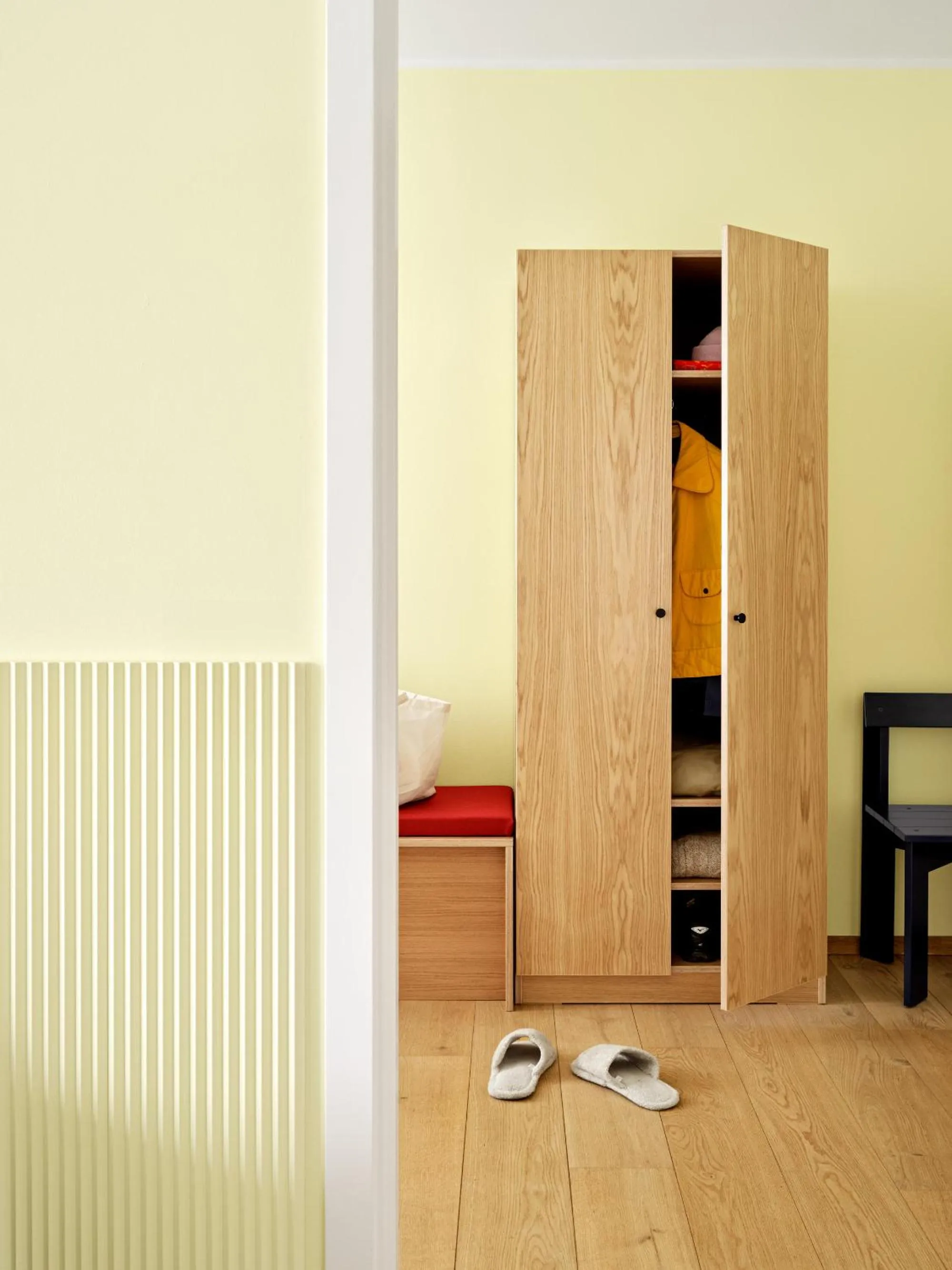 wardrobe in BRIK Apartment Hotel