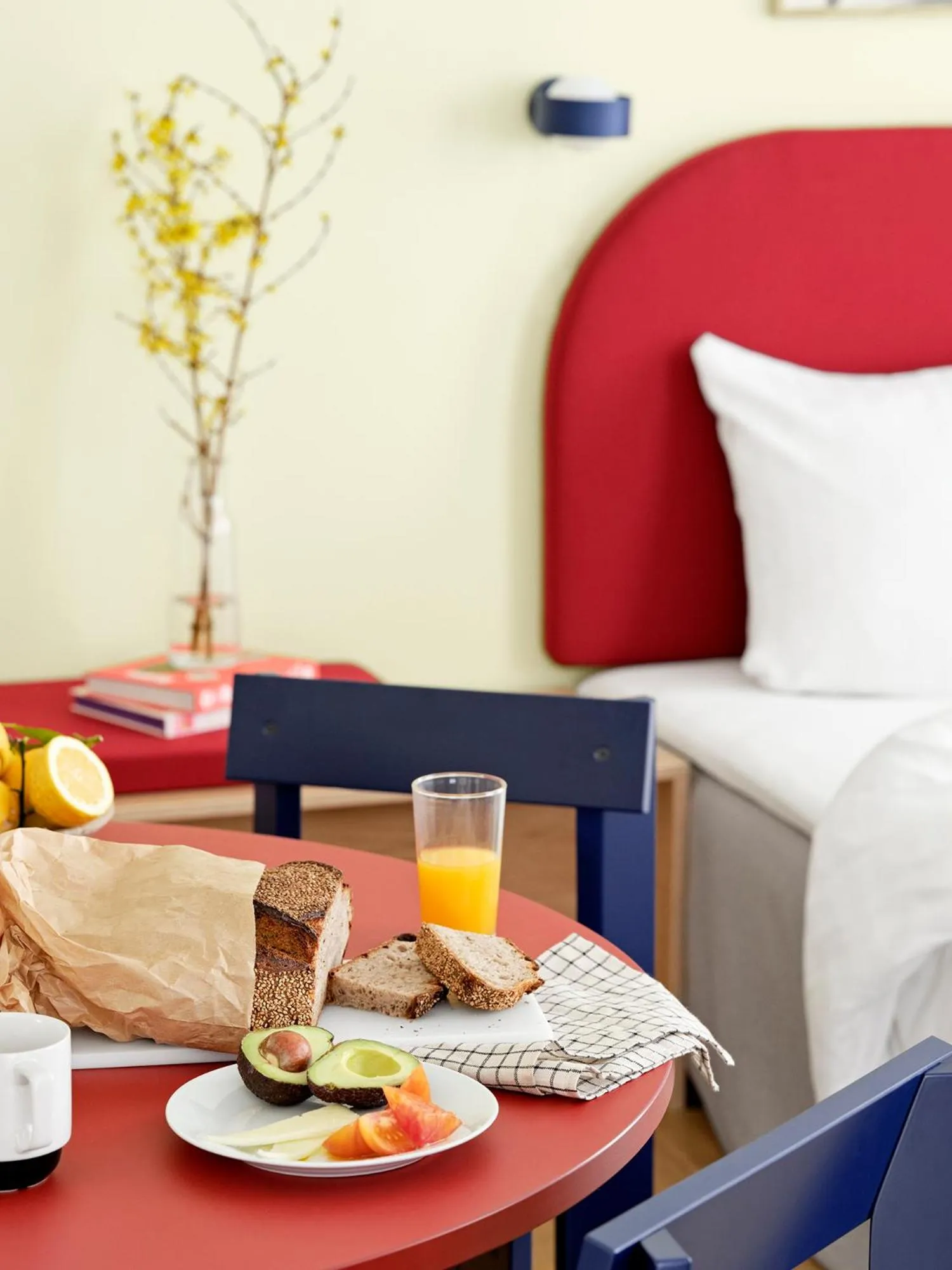 Dining area, Bed in BRIK Apartment Hotel