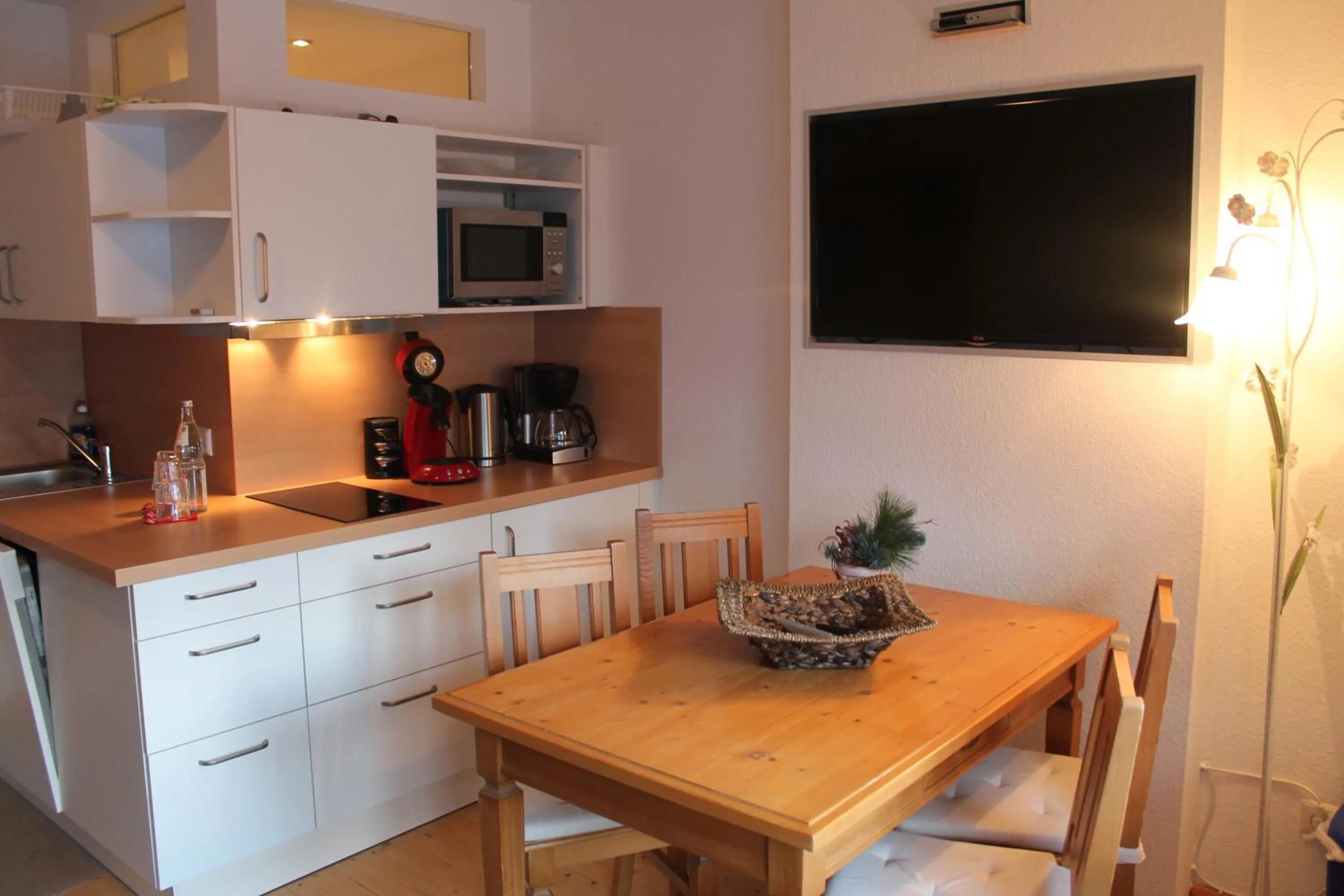 TV and multimedia in Hotel & Restaurant Grüner Baum - Die Grüne Oase Am Feldberg