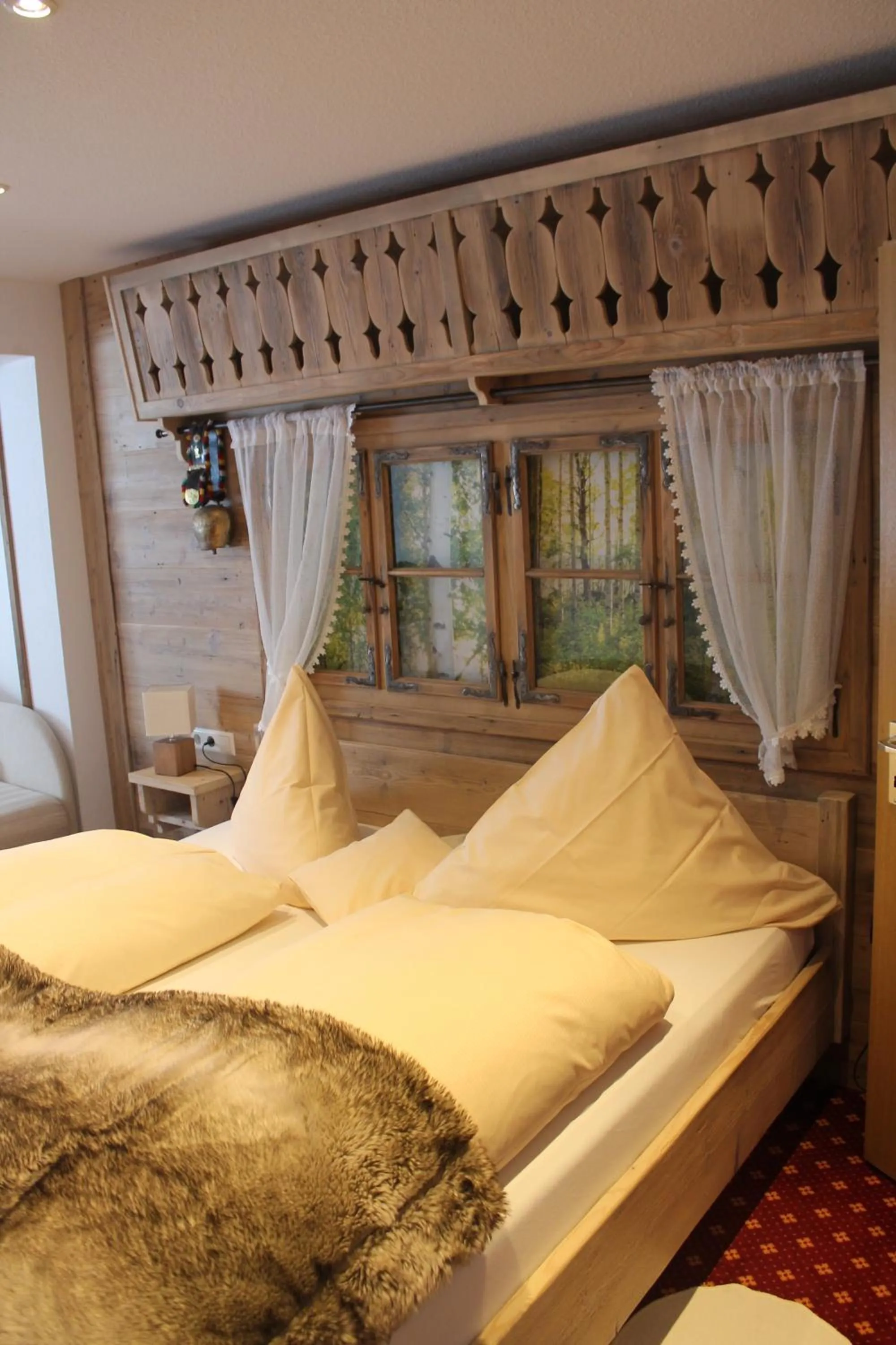 Bed in Hotel & Restaurant Grüner Baum - Die Grüne Oase Am Feldberg