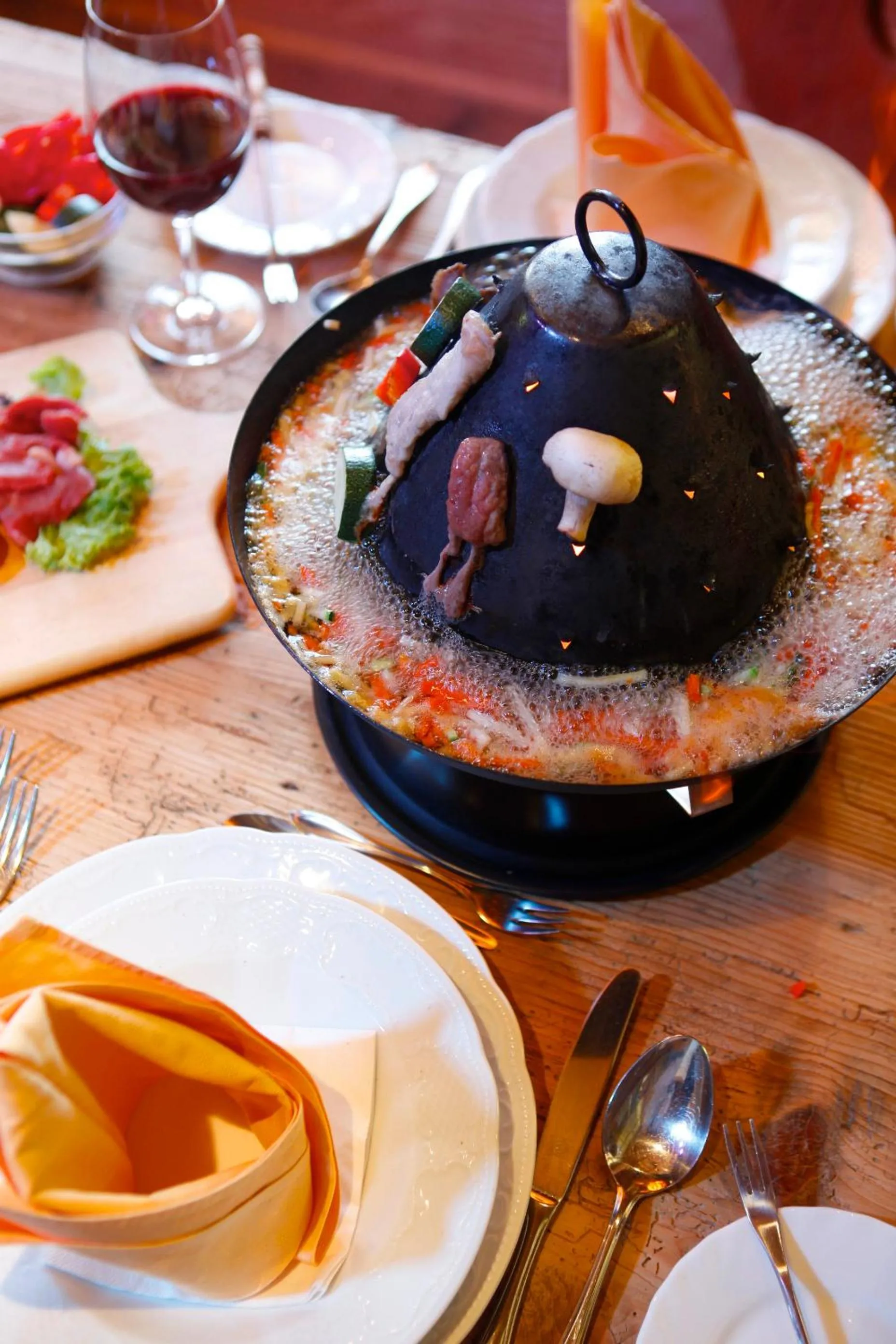 Meals in Hotel & Restaurant Grüner Baum - Die Grüne Oase Am Feldberg